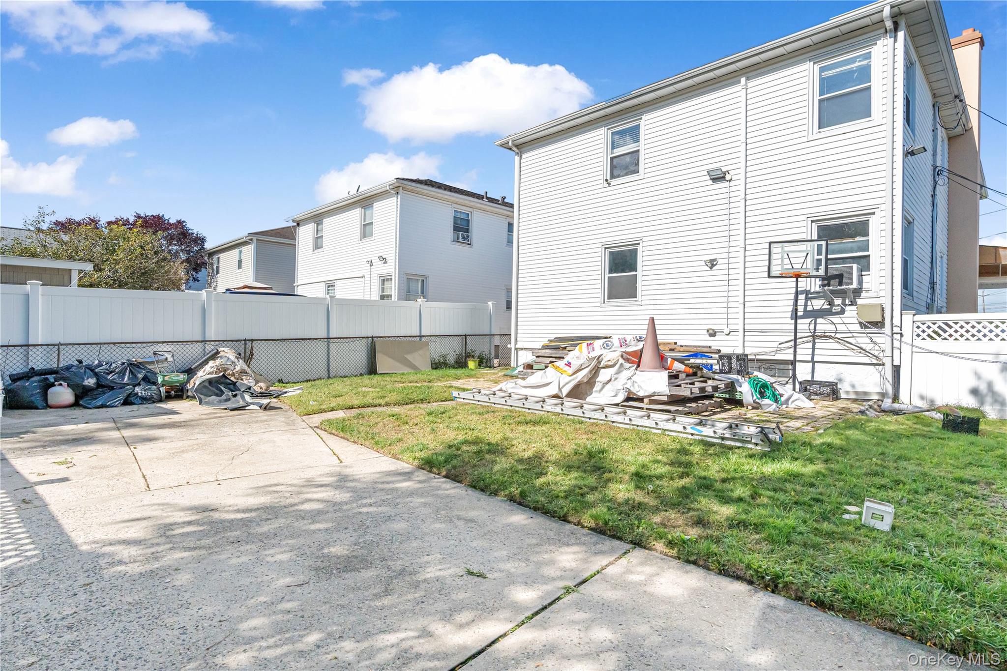 54 Sandalwood Avenue Property Photo 25