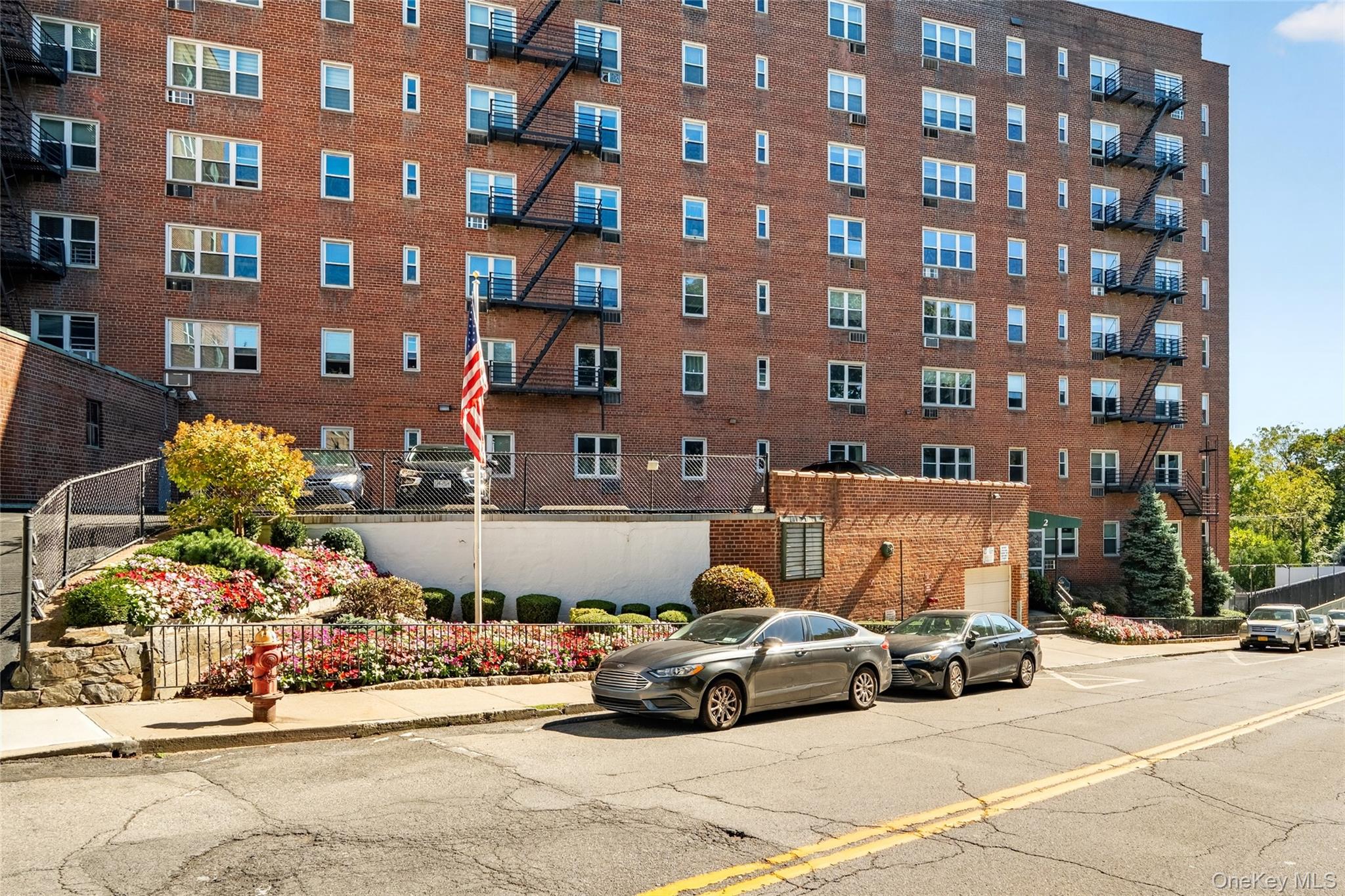 2 Bronxville Road 6p Property Photo 2