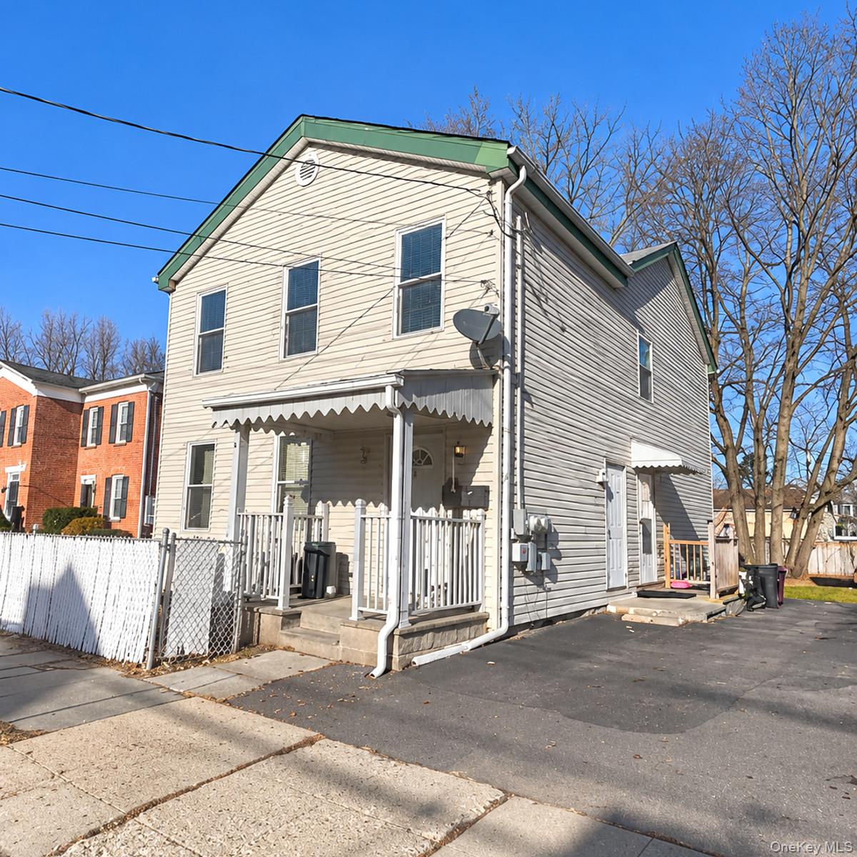92 Ball Street Property Photo 1