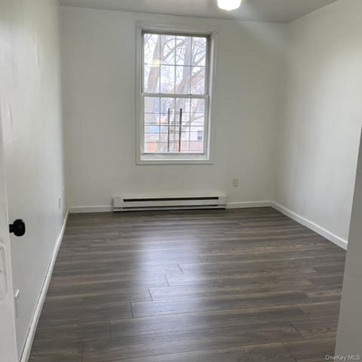 92 Ball Street Property Photo 14