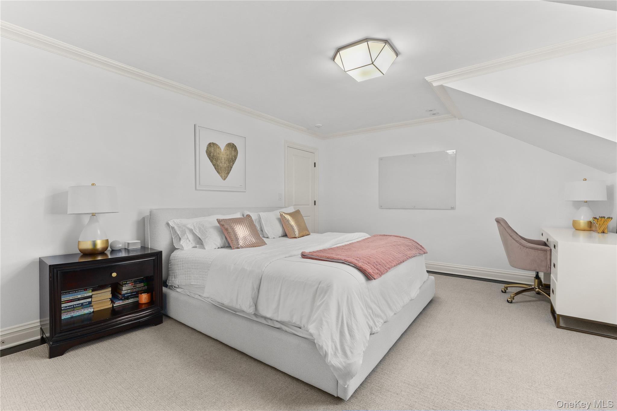 238 Pondfield Road Property Photo 21