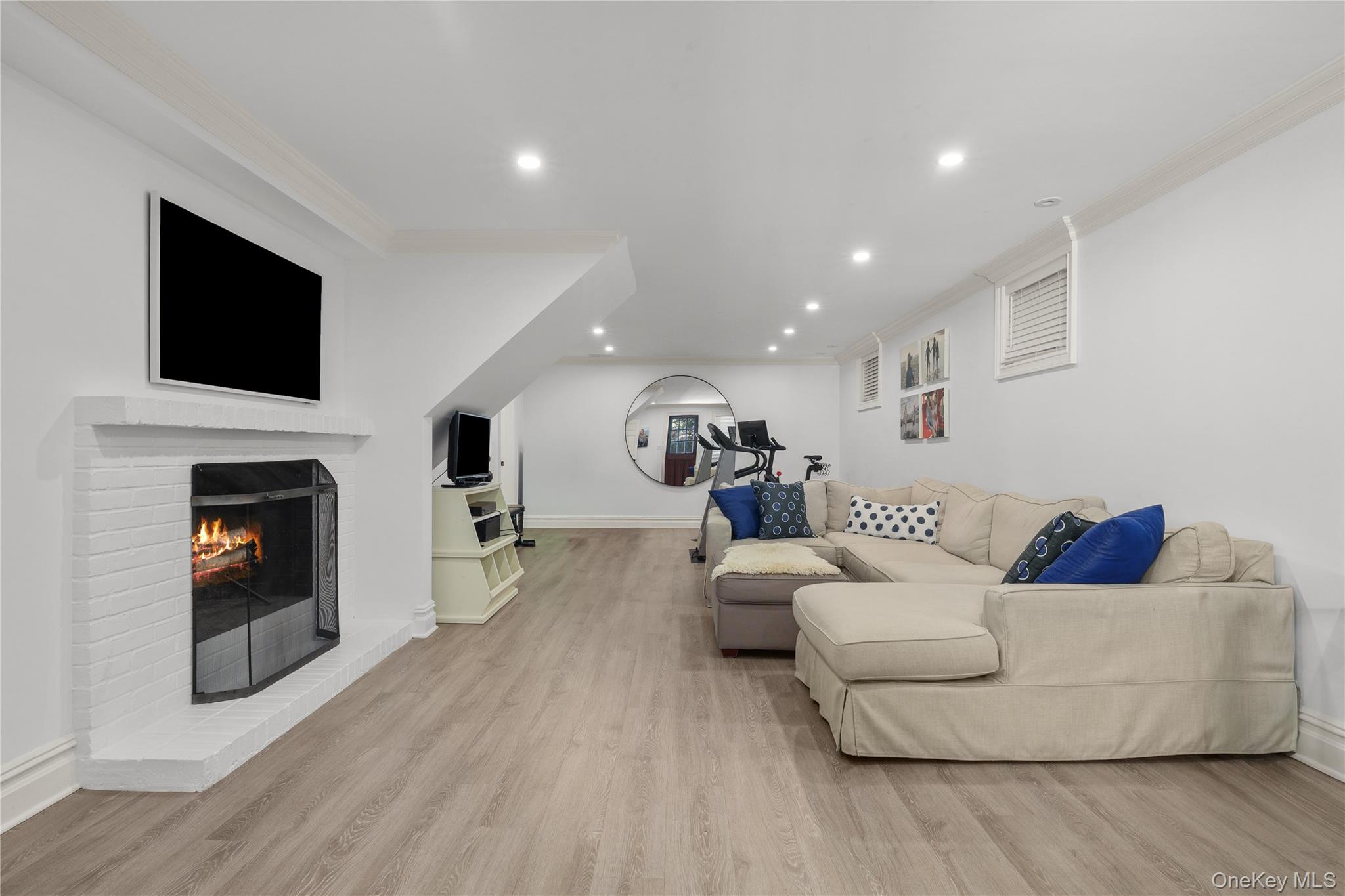 238 Pondfield Road Property Photo 27