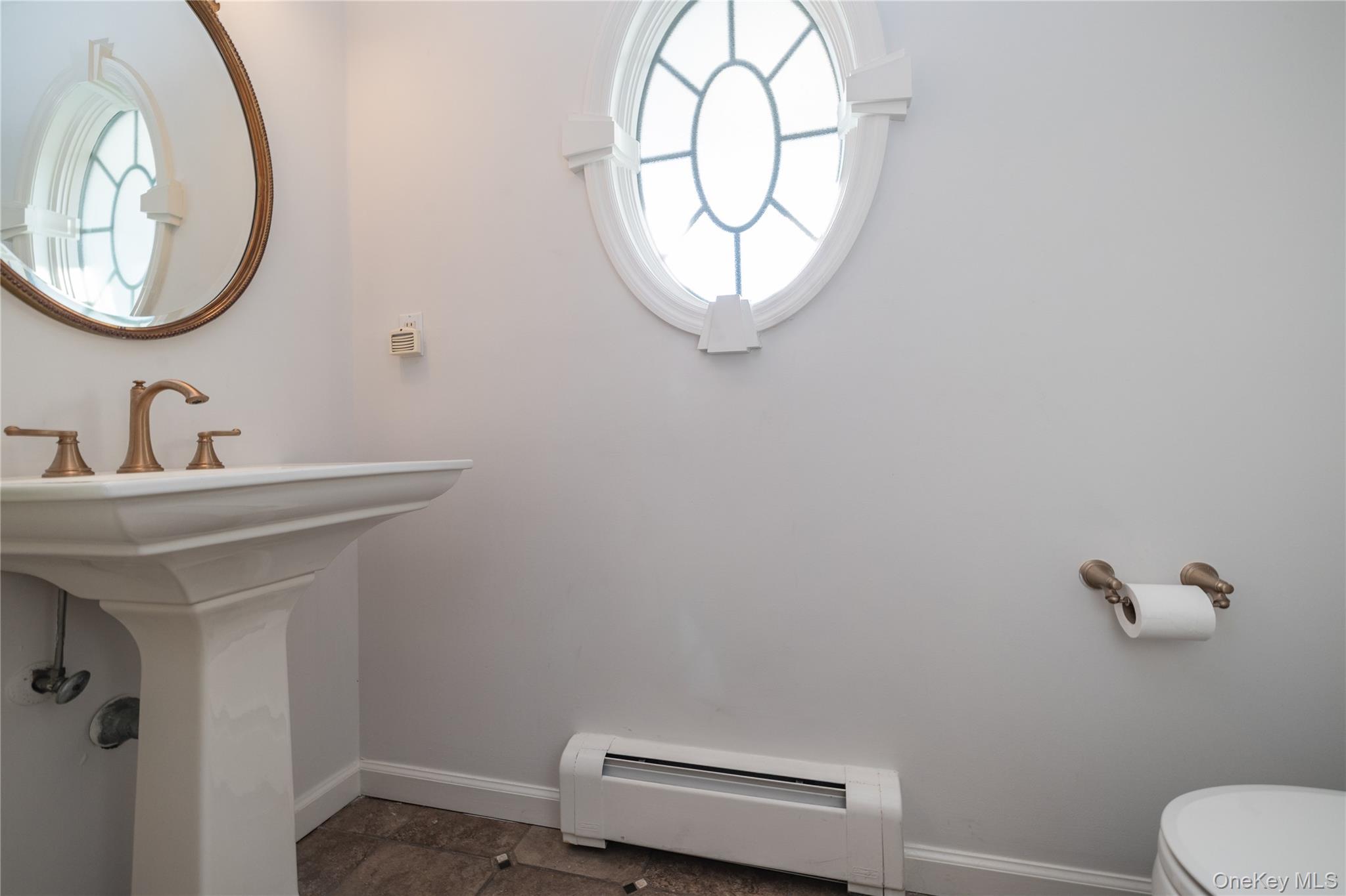 535 W Hudson Street Property Photo 8