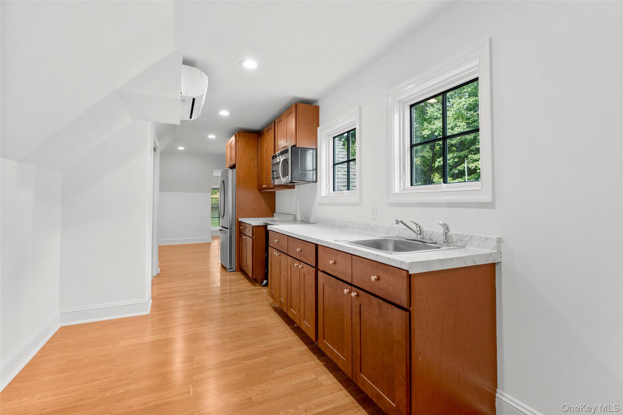 99 Tomahawk Street Property Photo 37