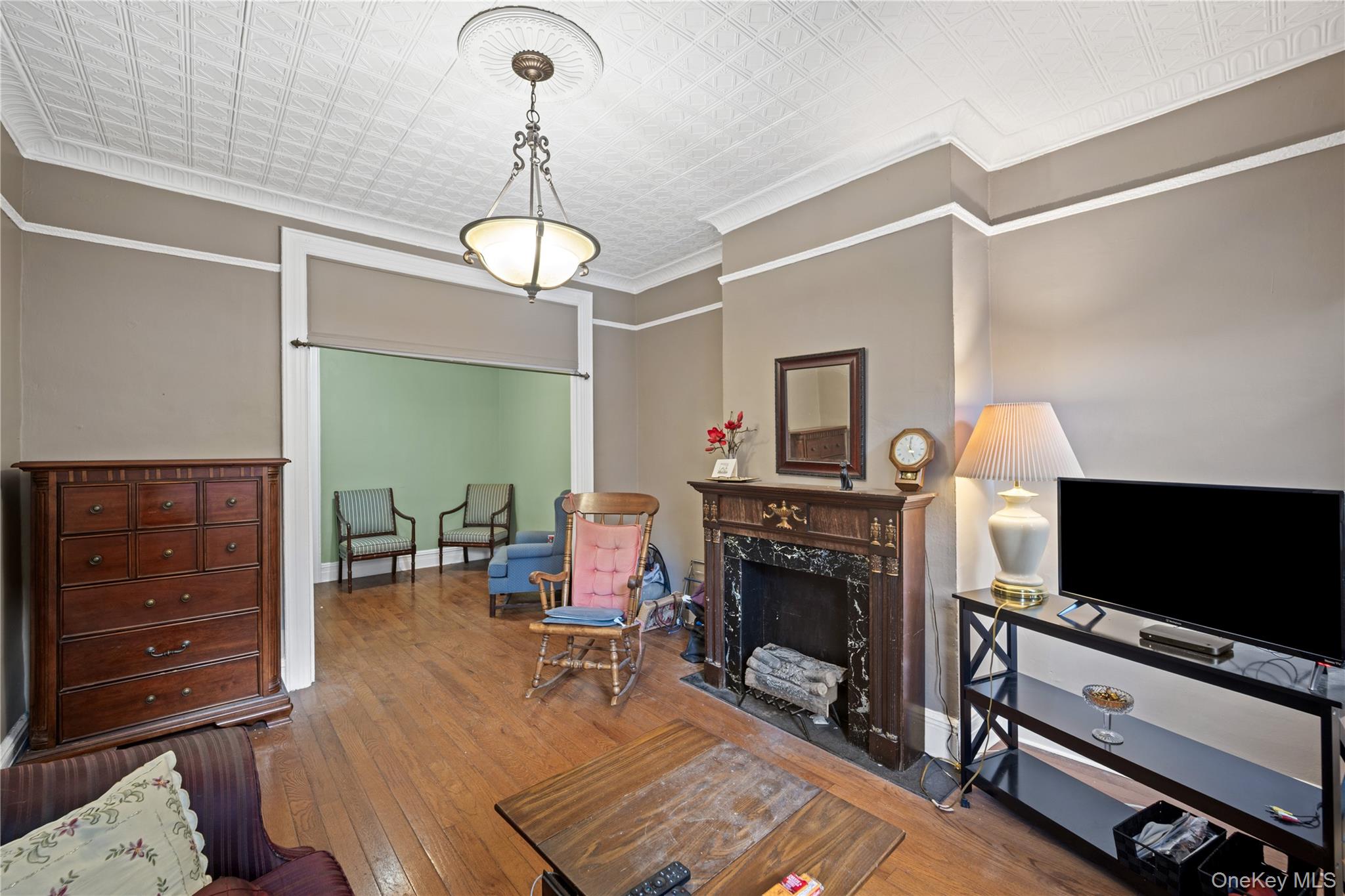 160 Diamond Street Property Photo 10