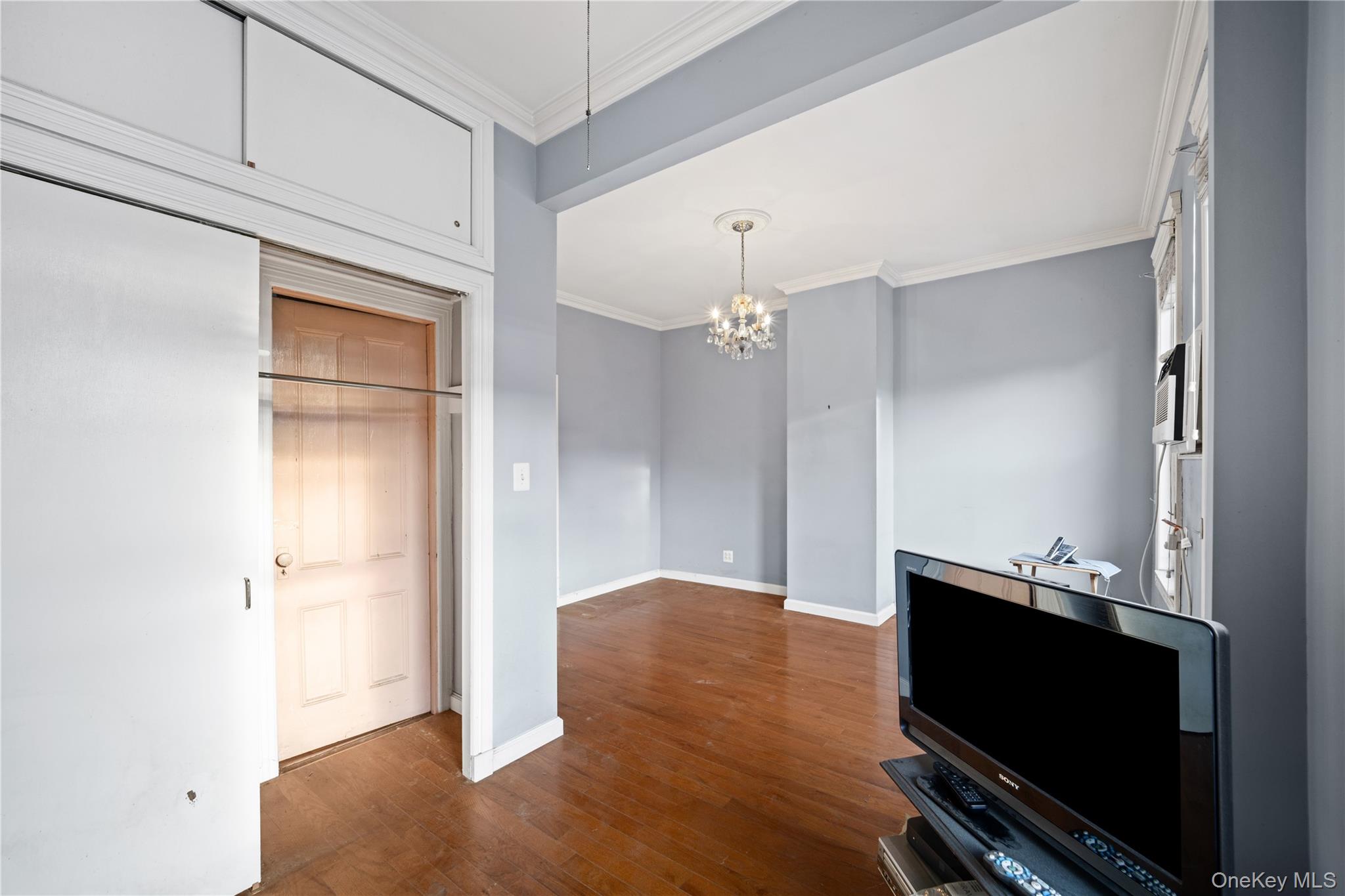 160 Diamond Street Property Photo 11
