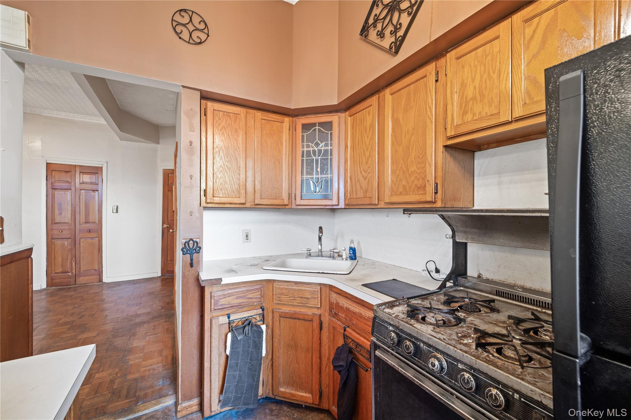 160 Diamond Street Property Photo 19