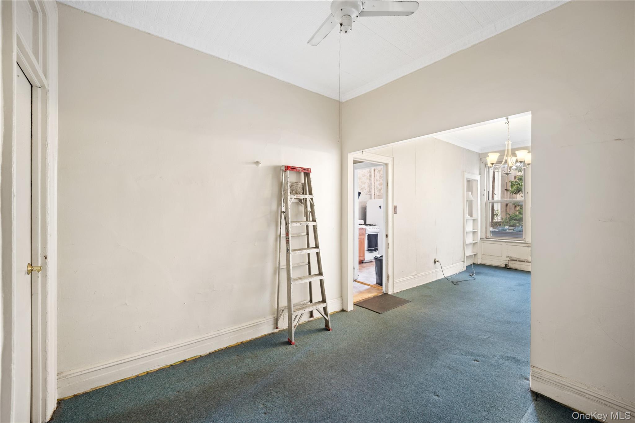 160 Diamond Street Property Photo 26