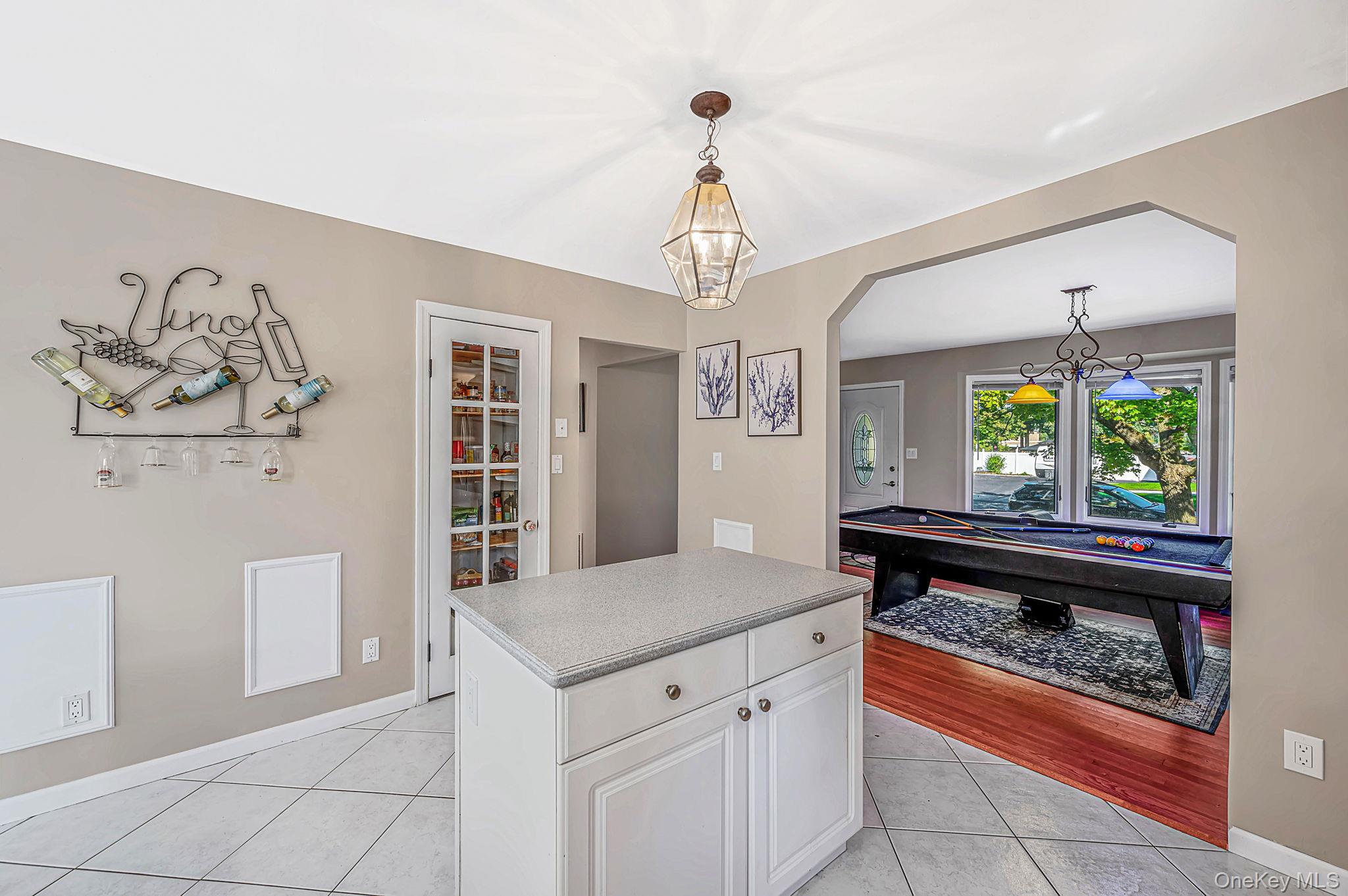 1400 Wave Avenue Property Photo 10