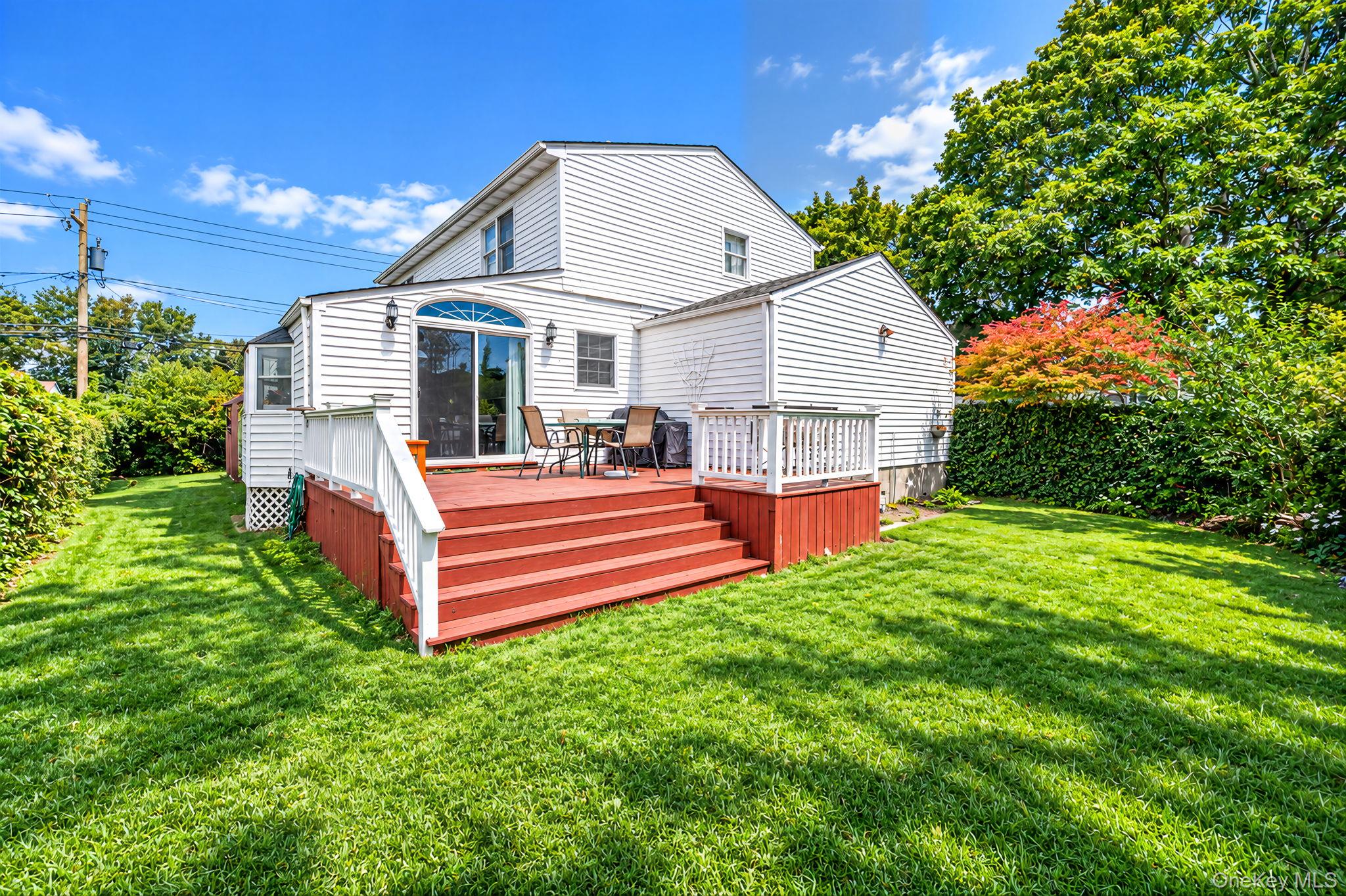 1400 Wave Avenue Property Photo 26