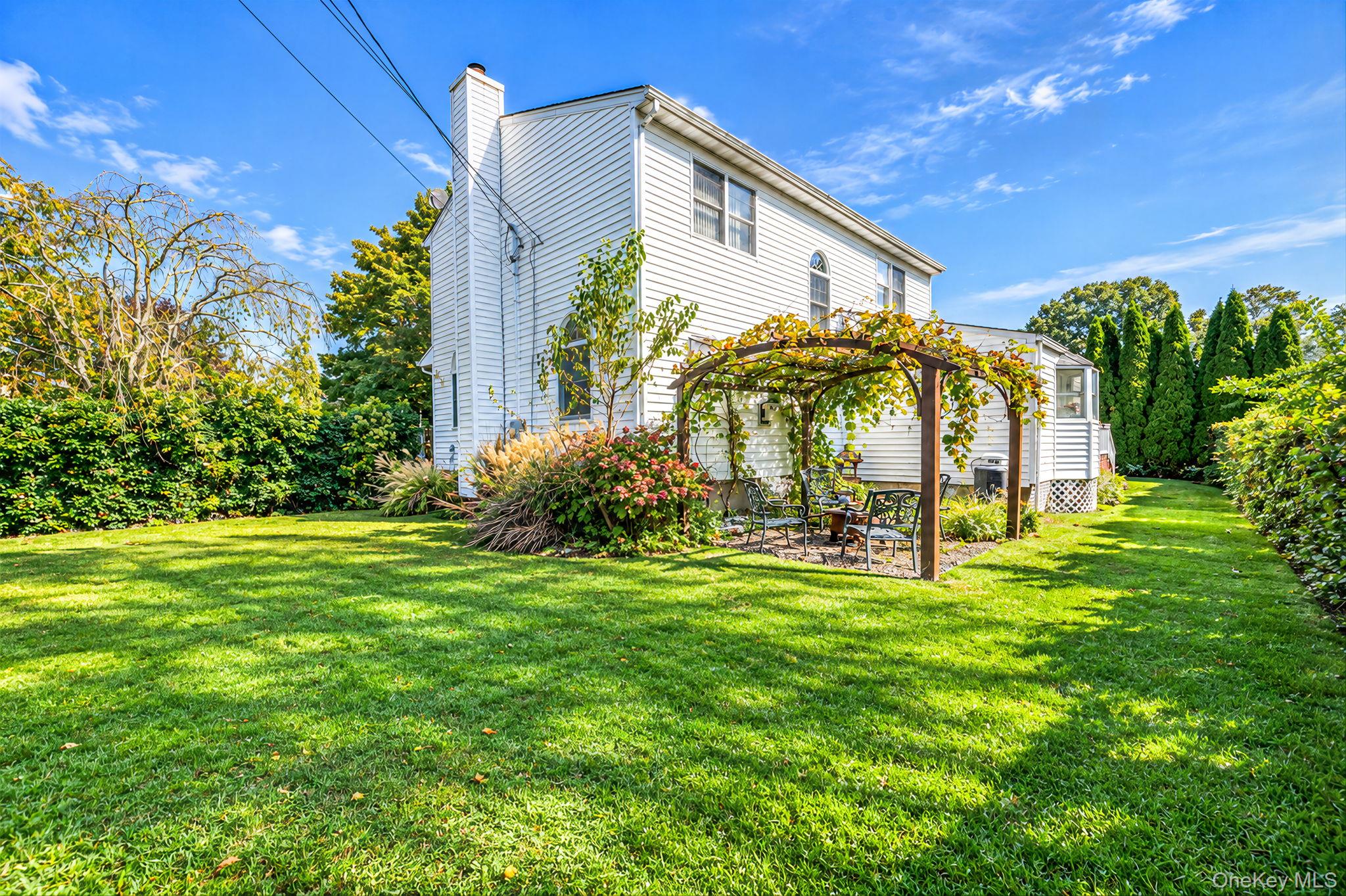 1400 Wave Avenue Property Photo 28