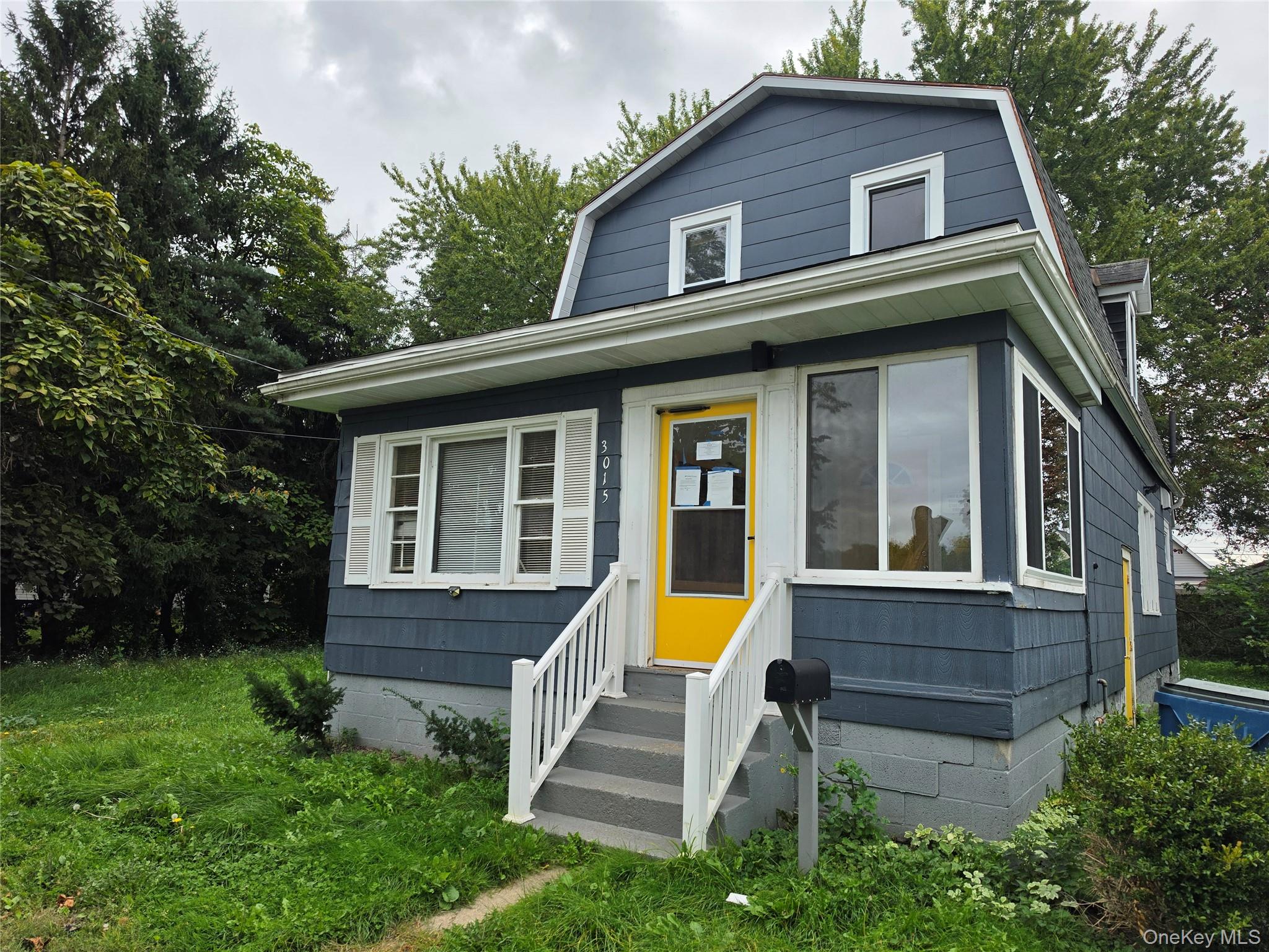 3015 Birch Avenue Property Photo 1