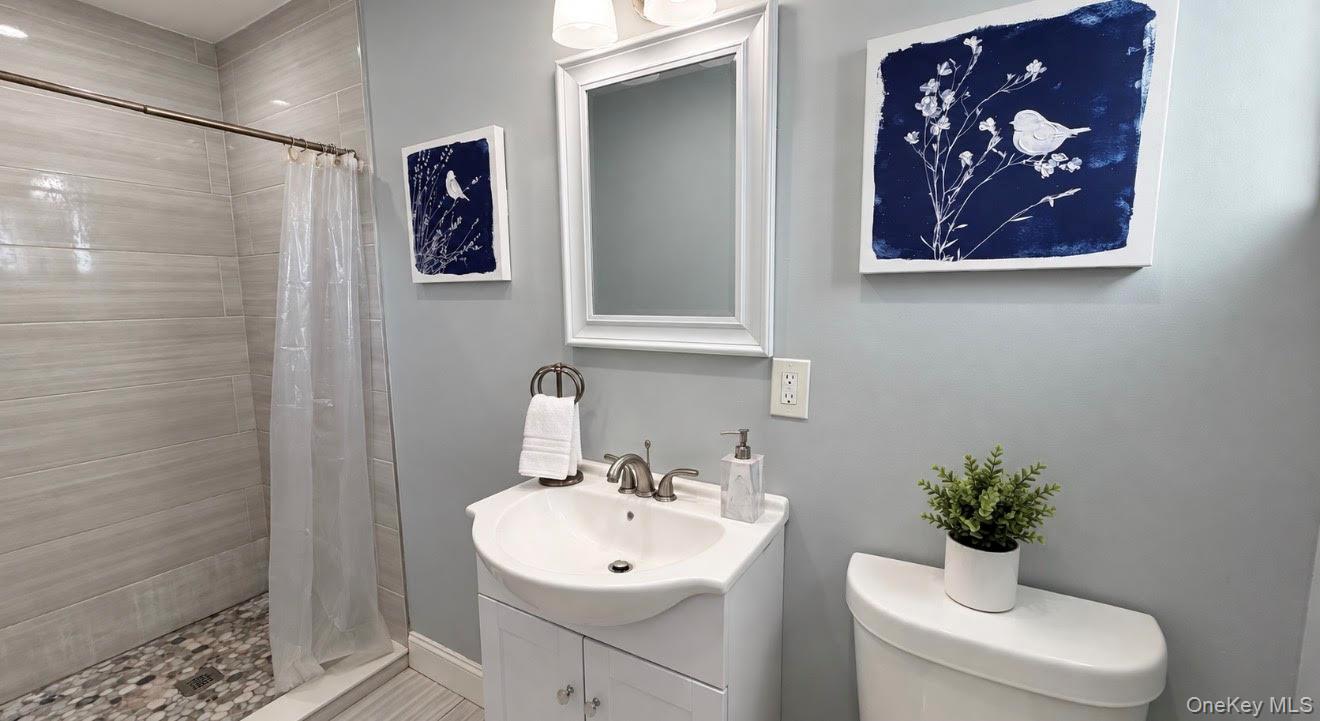 22 5th Avenue Property Photo 14