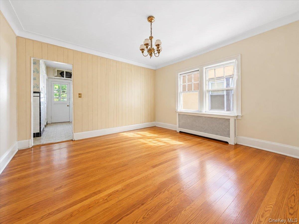 2727 Morgan Avenue Property Photo 8