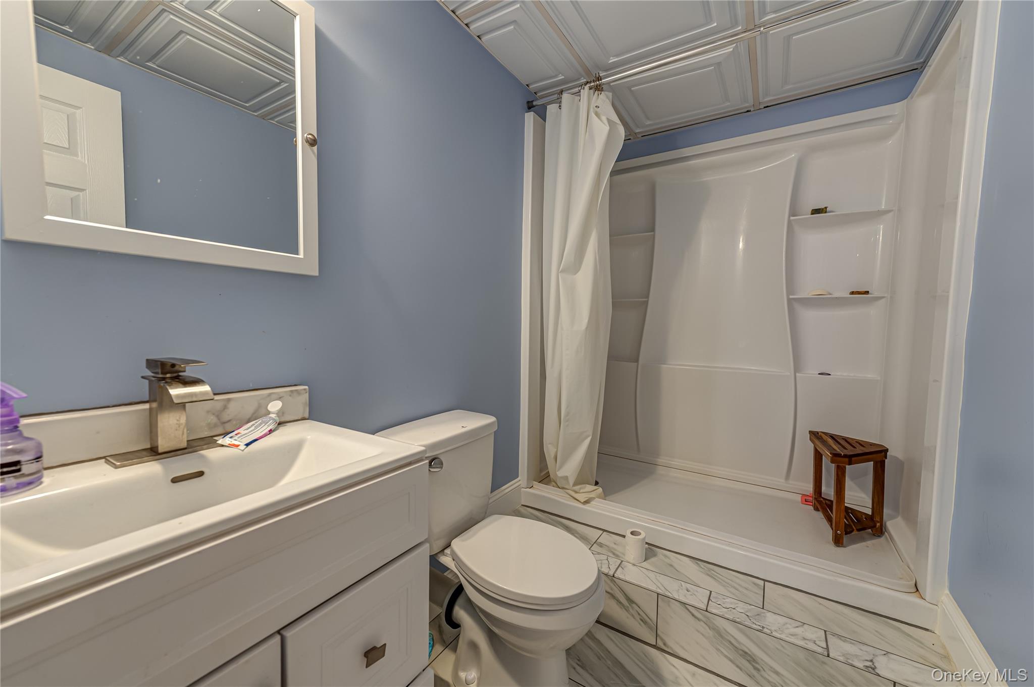 14 Donna Lane Property Photo 11
