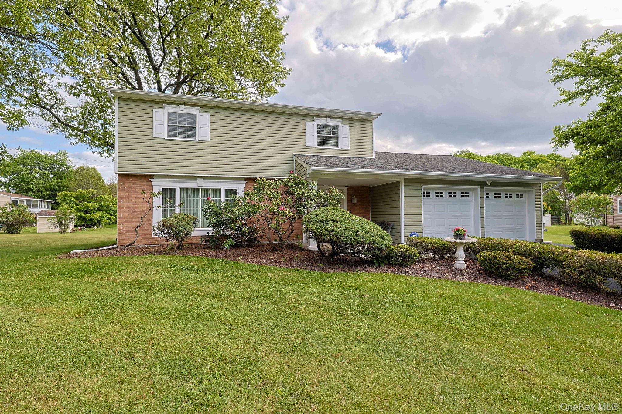 7 San Giacomo Drive Property Photo 3