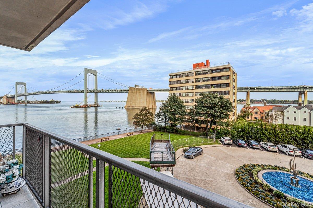 166-25 Powells Cove Boulevard 4l Property Photo 26