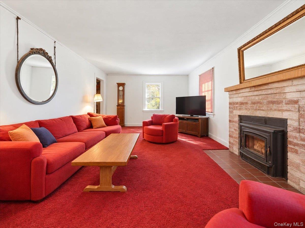 21 Sherman Avenue Property Photo 6