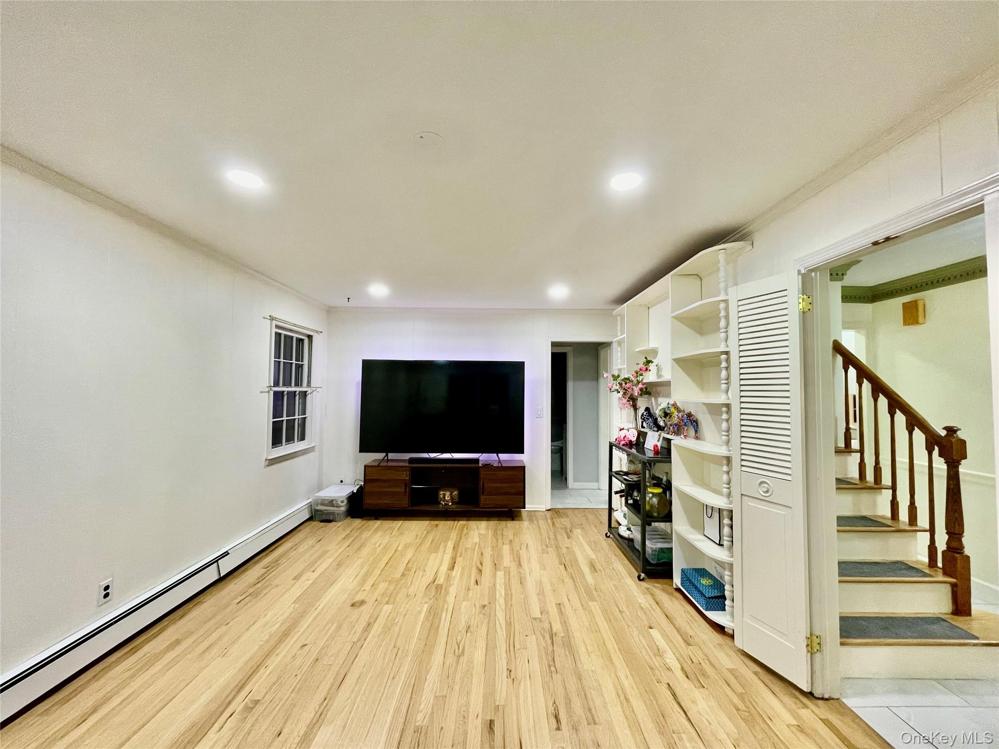 21 Noyes Lane Property Photo 8