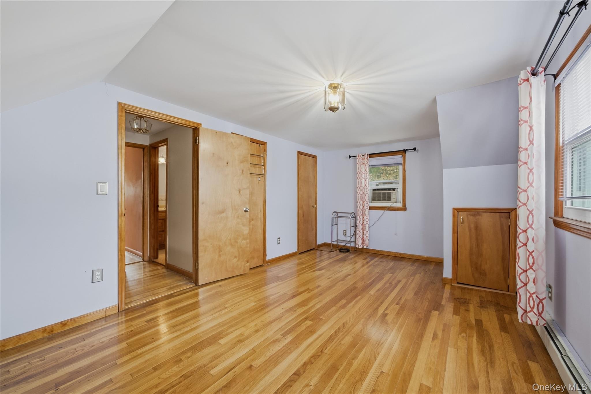 120-44 194th Street Property Photo 13