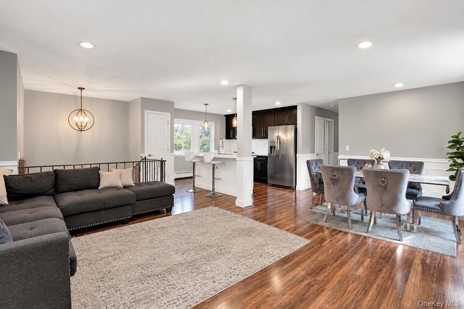 45 Robinwood Street Property Photo 6