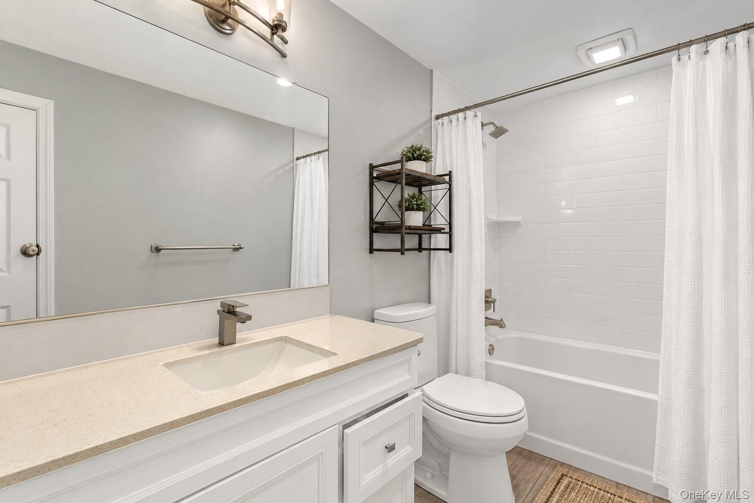 45 Robinwood Street Property Photo 11