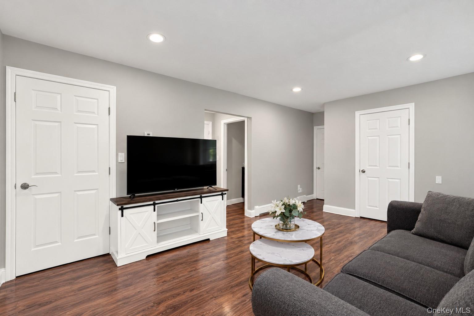 45 Robinwood Street Property Photo 15