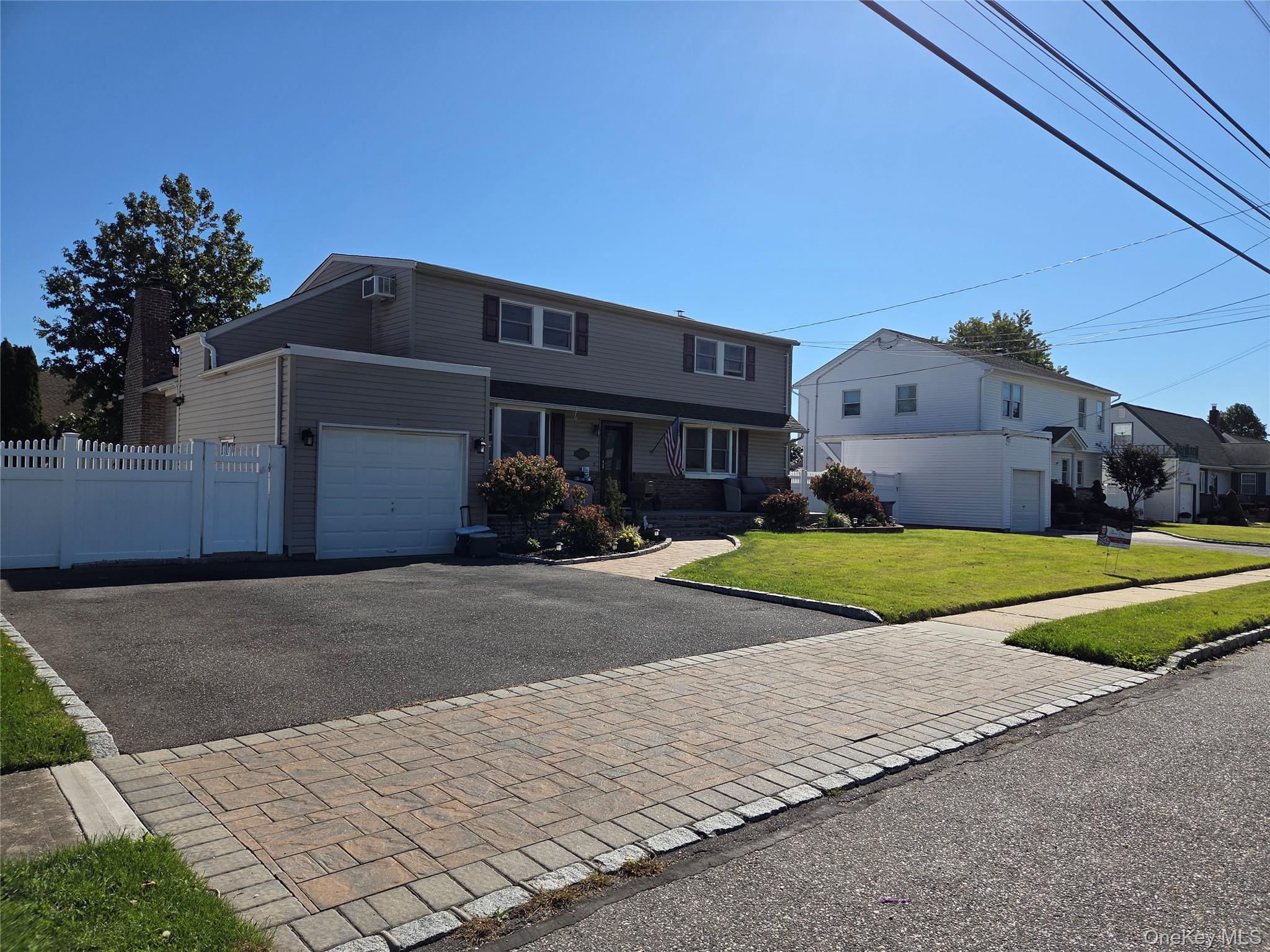 609 Alwick Avenue Property Photo 1