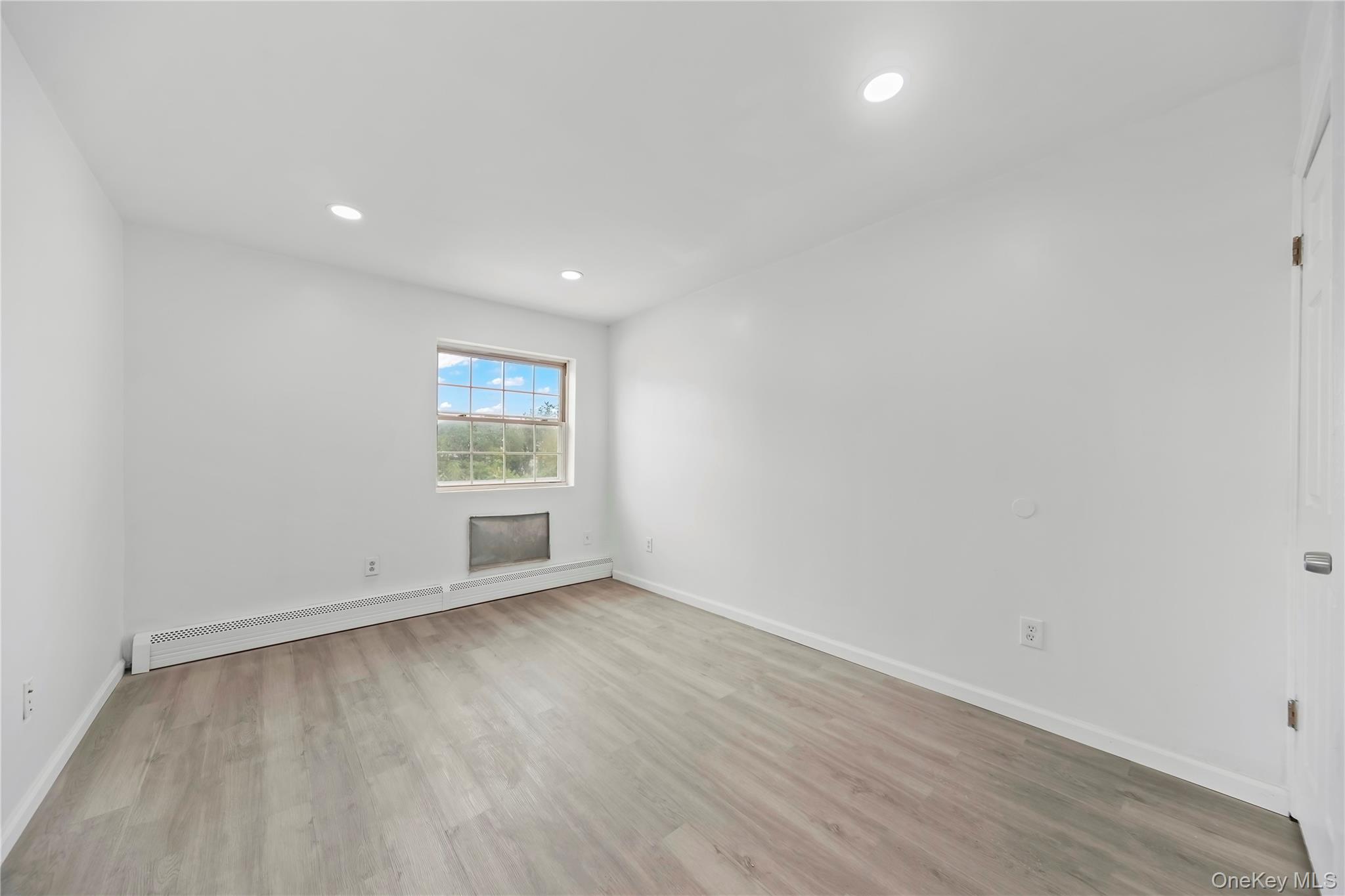 12689 Flatlands Avenue Property Photo 11