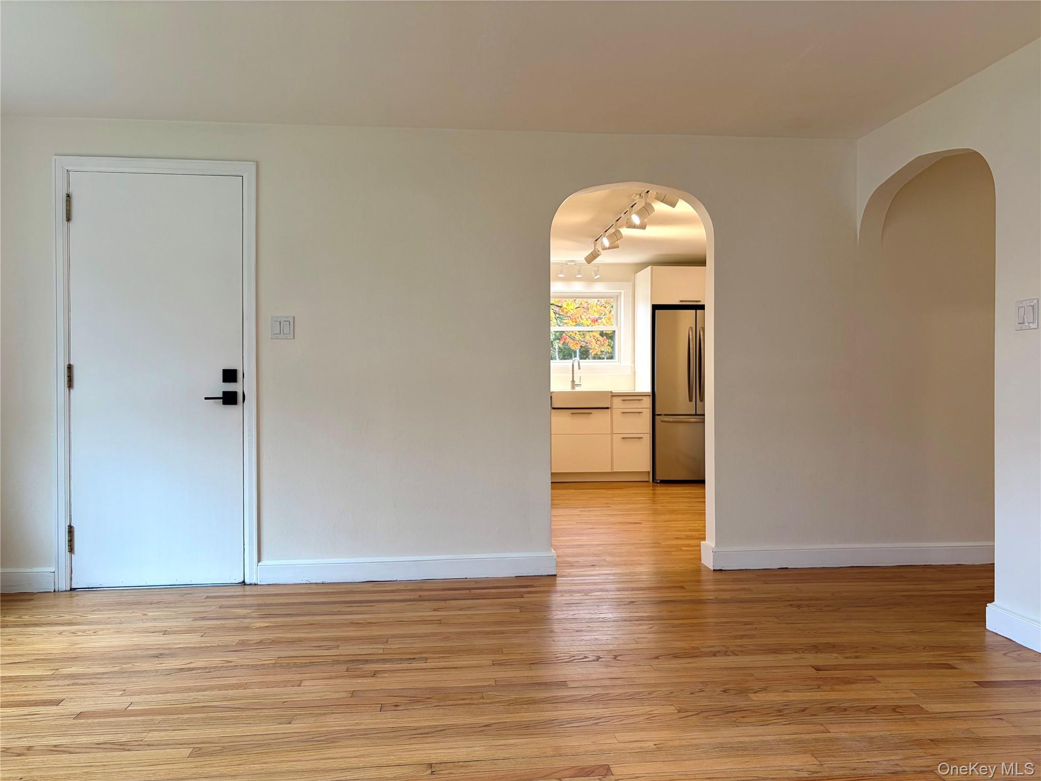 34 School Street Property Photo 14