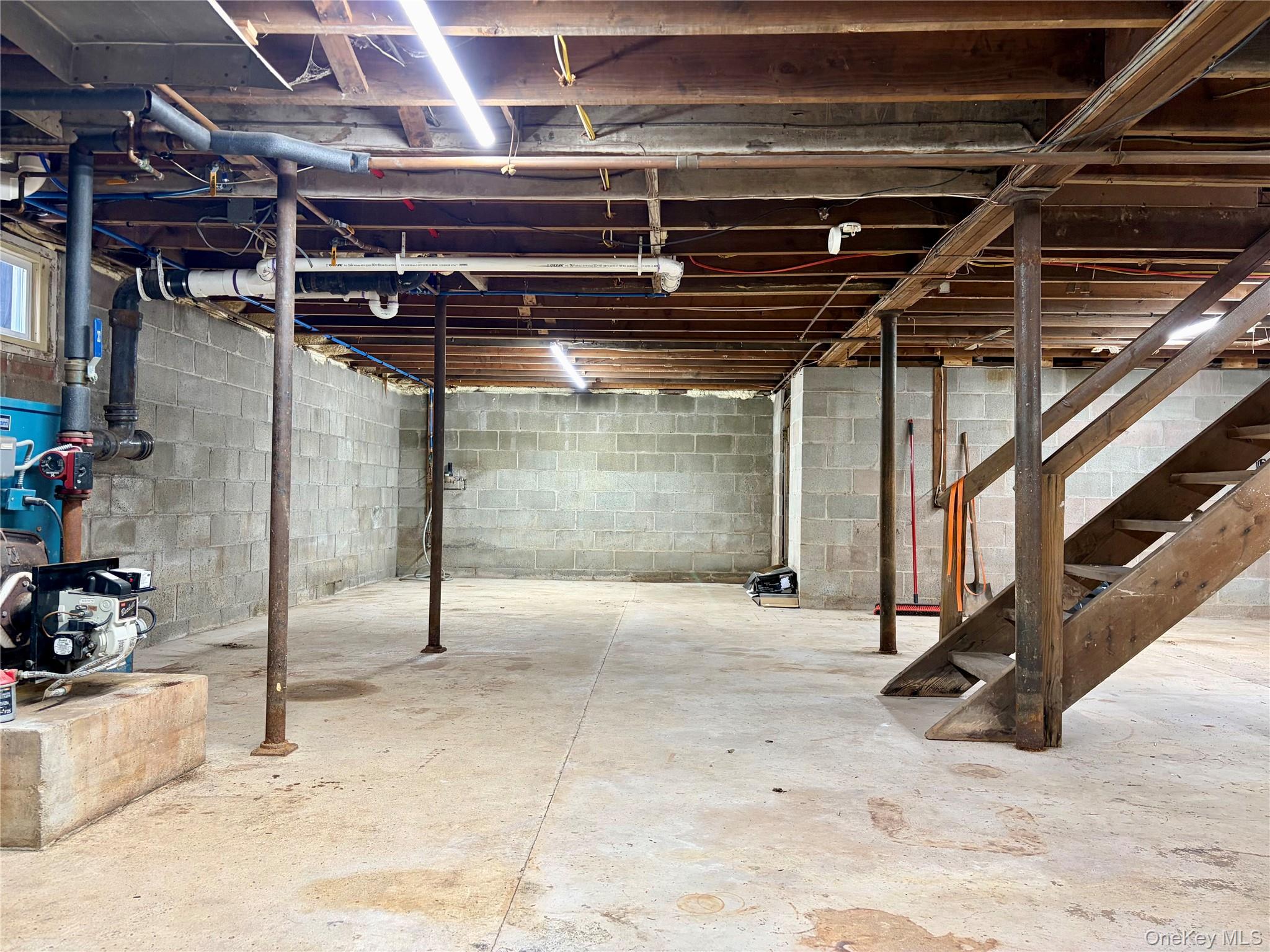 34 School Street Property Photo 32