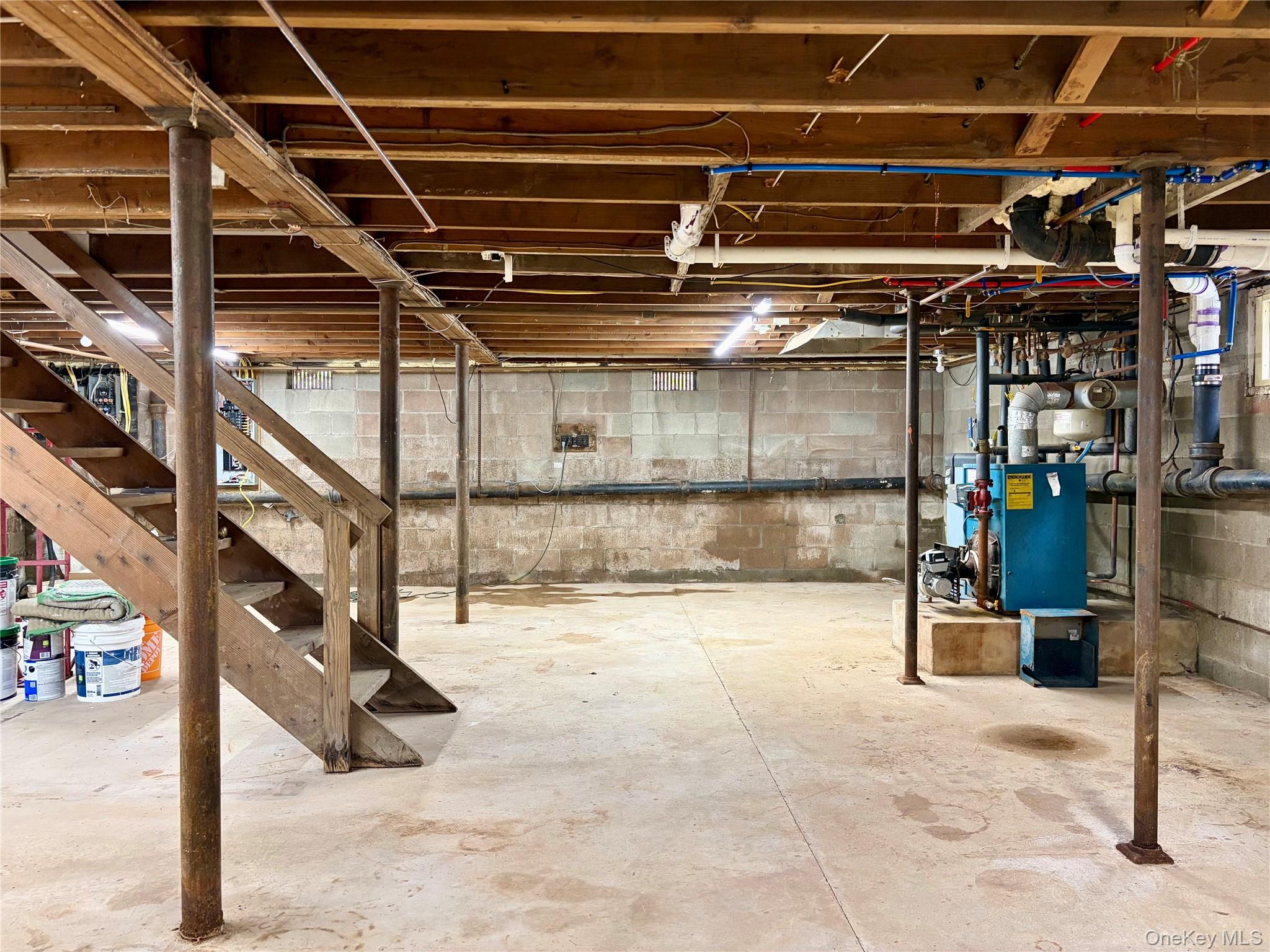 34 School Street Property Photo 33