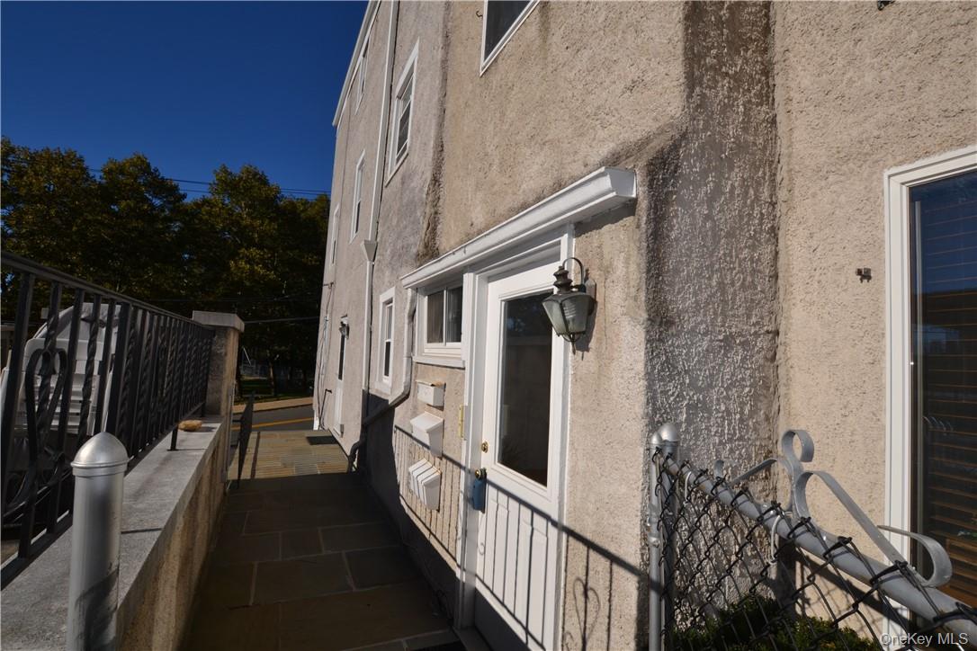 56 Palisade Street 2 Property Photo 1