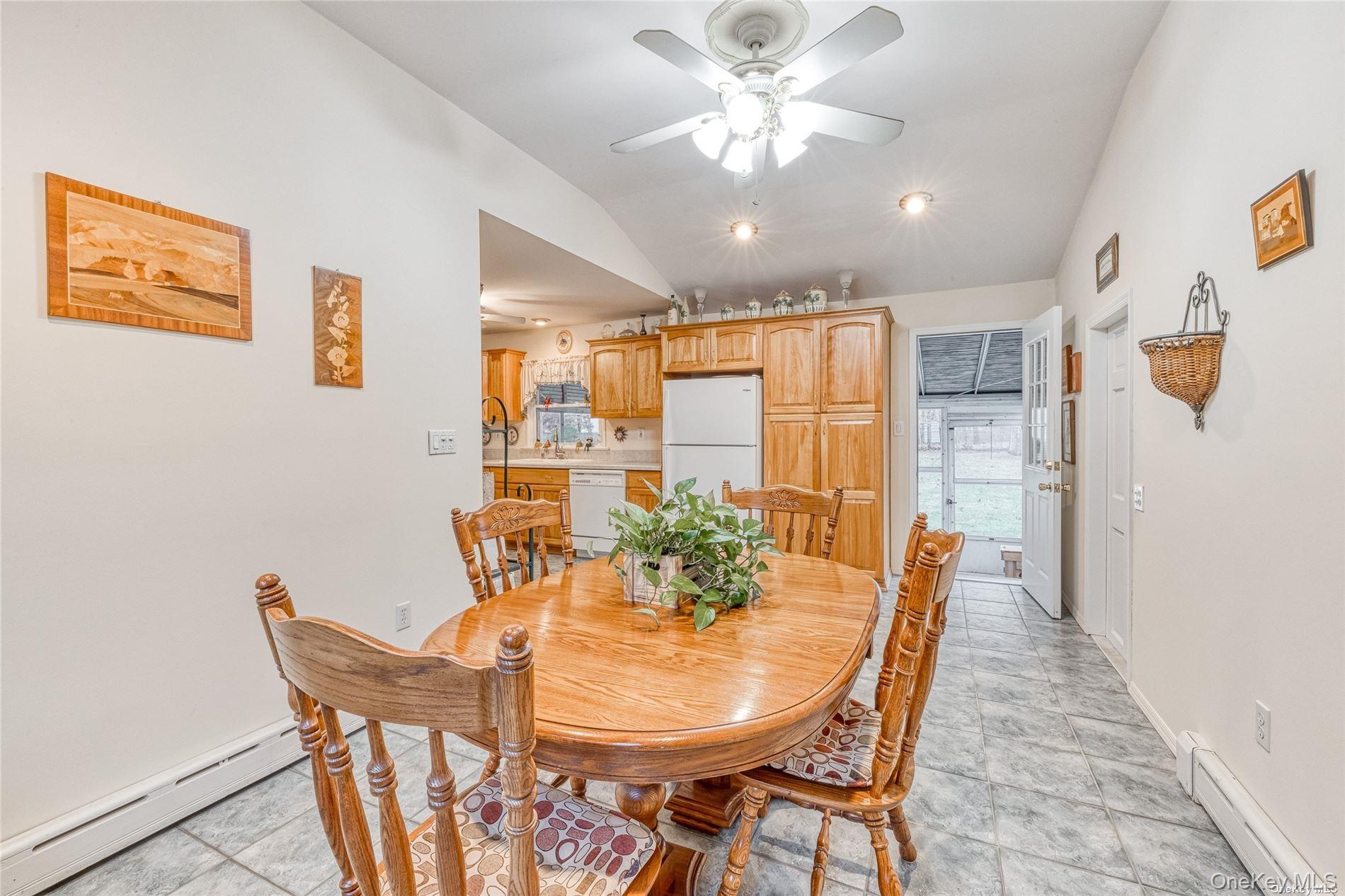 218 N Titmus Drive Property Photo 18