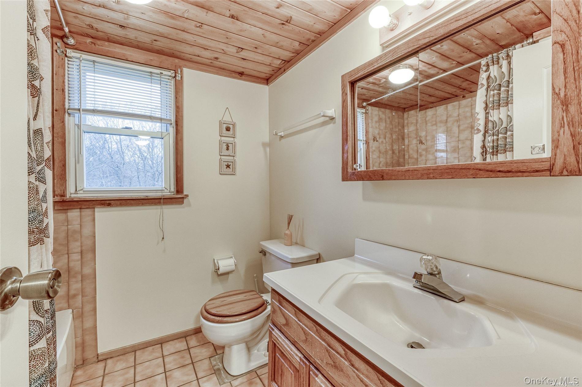 218 N Titmus Drive Property Photo 30