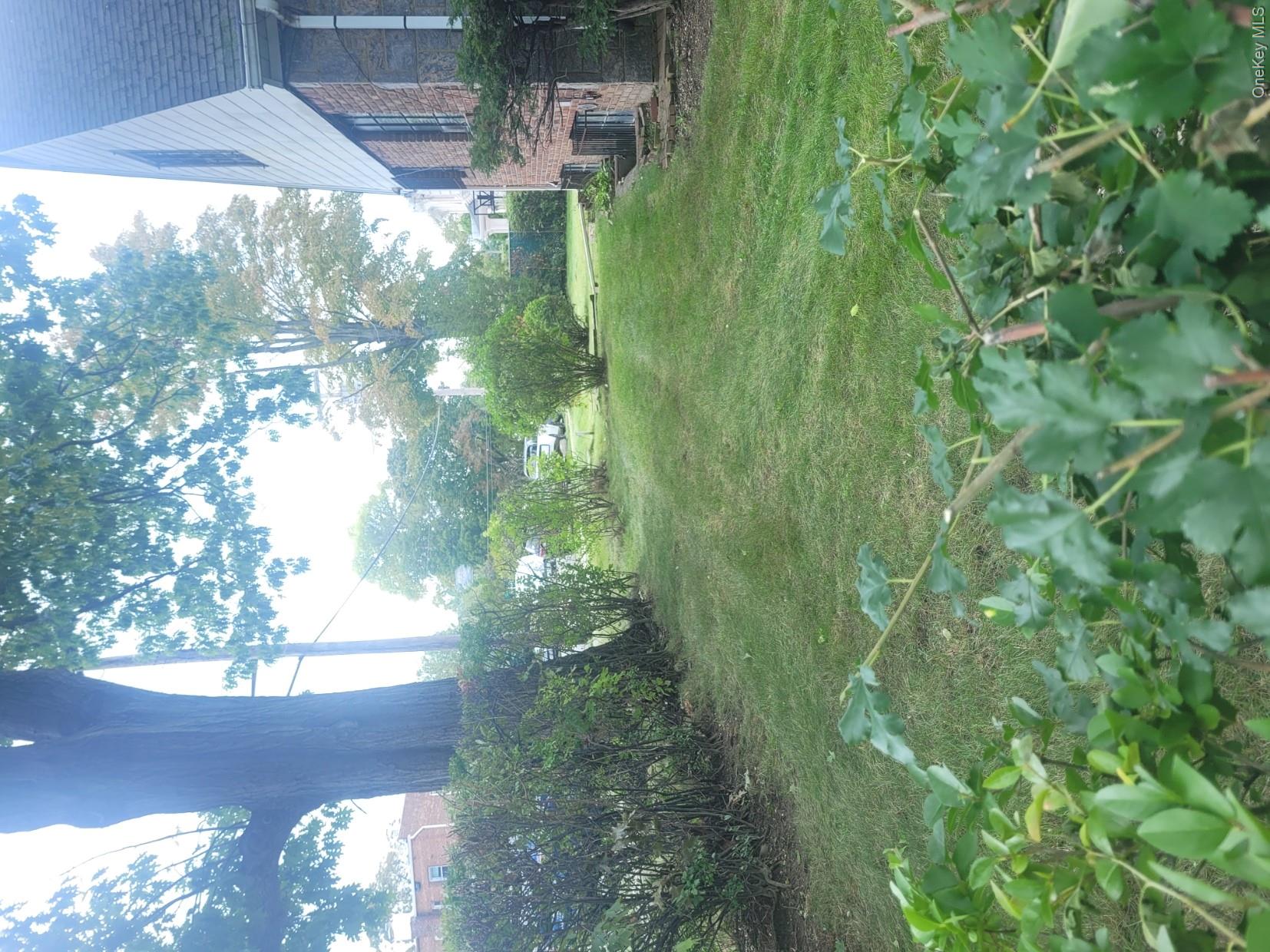 8144 168th Street Property Photo 6
