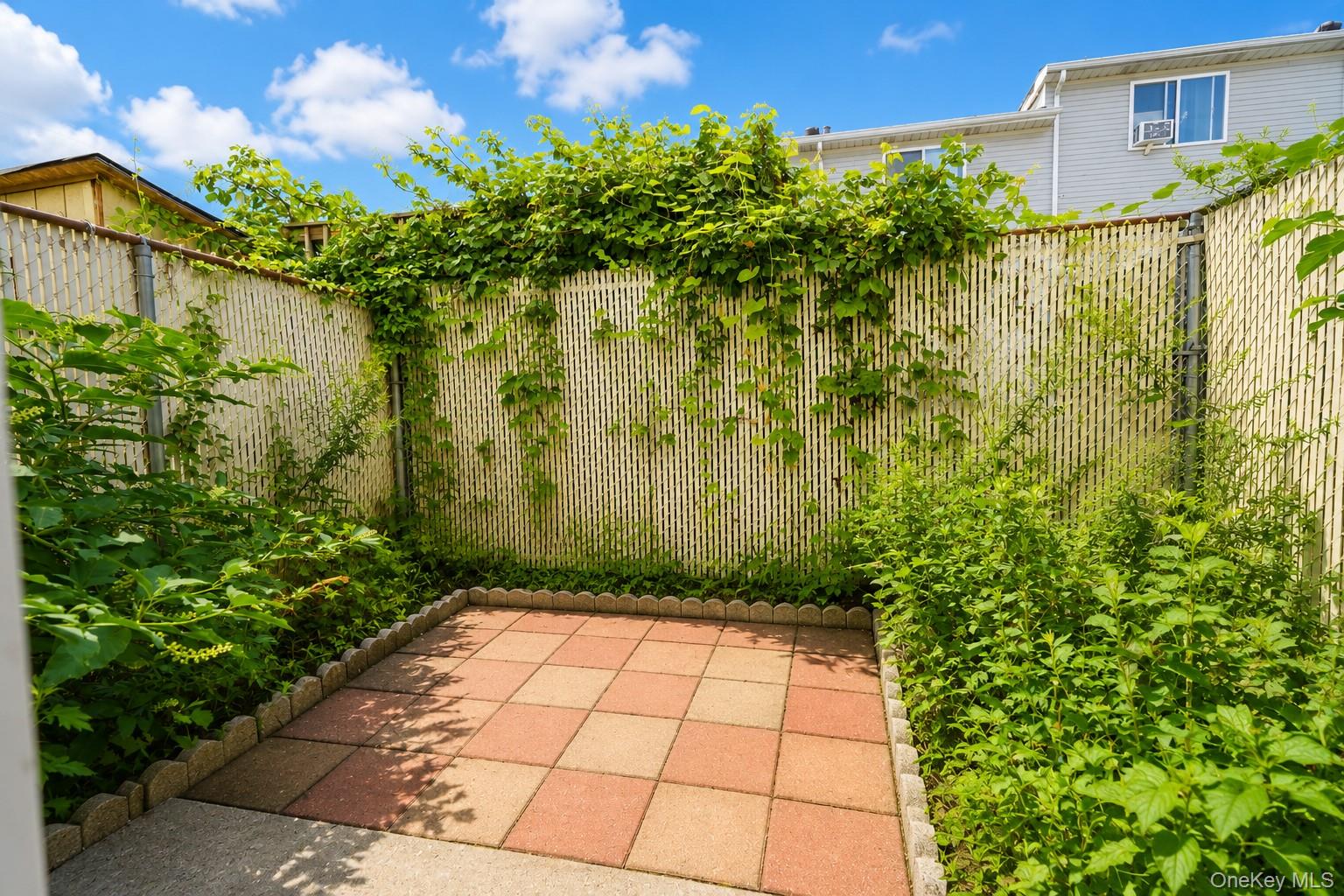 17 Betty Court Property Photo 10