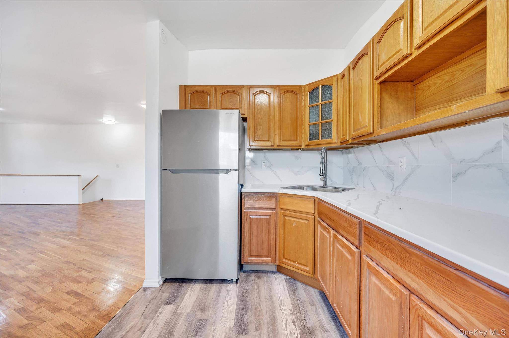 14014 Charles Lane Property Photo 11