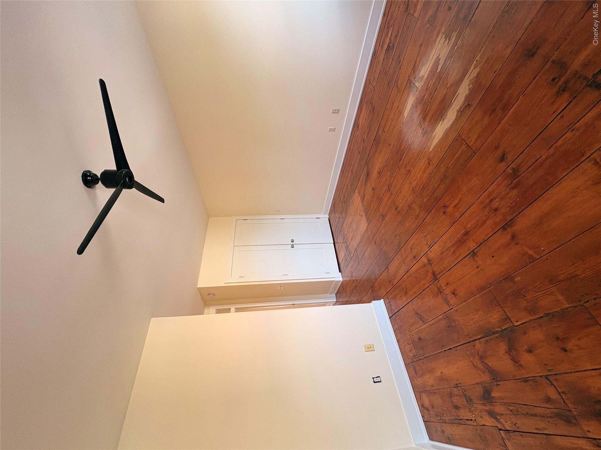 199 Main Street 197 Property Photo 10
