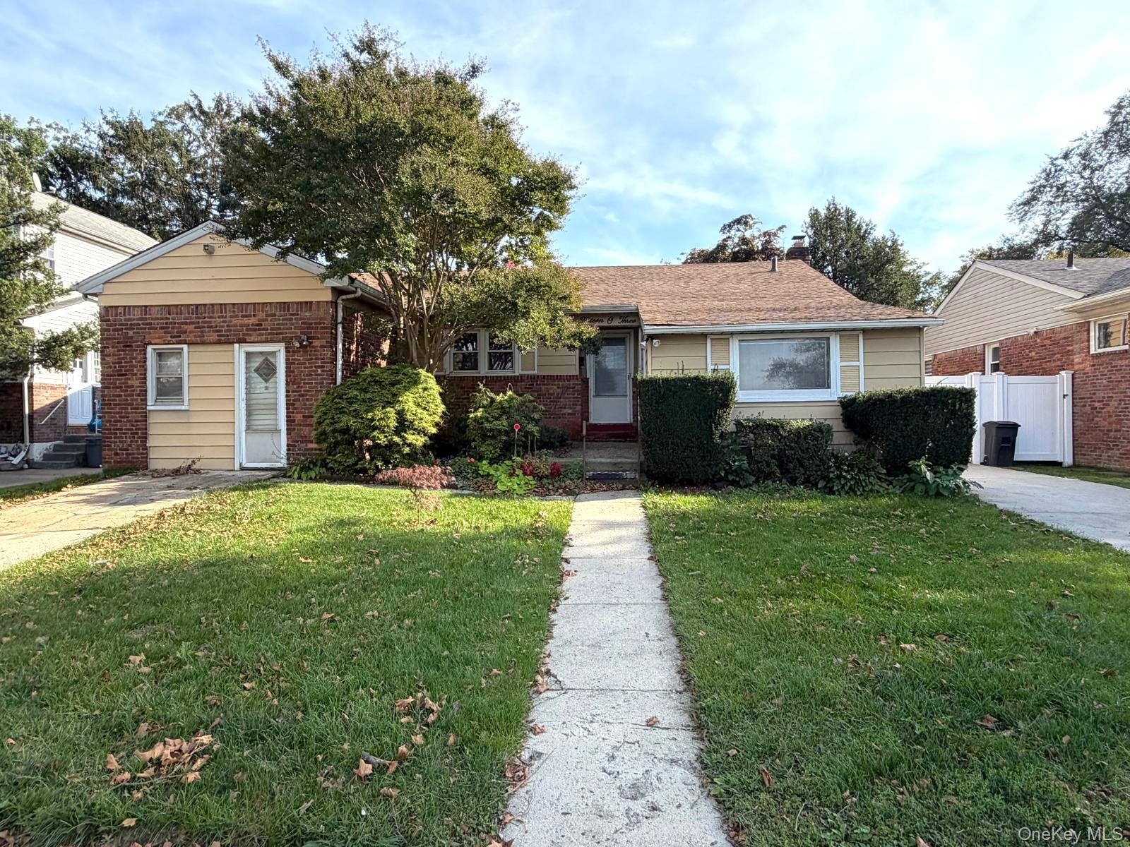 1503 Peninsula Boulevard Property Photo 1