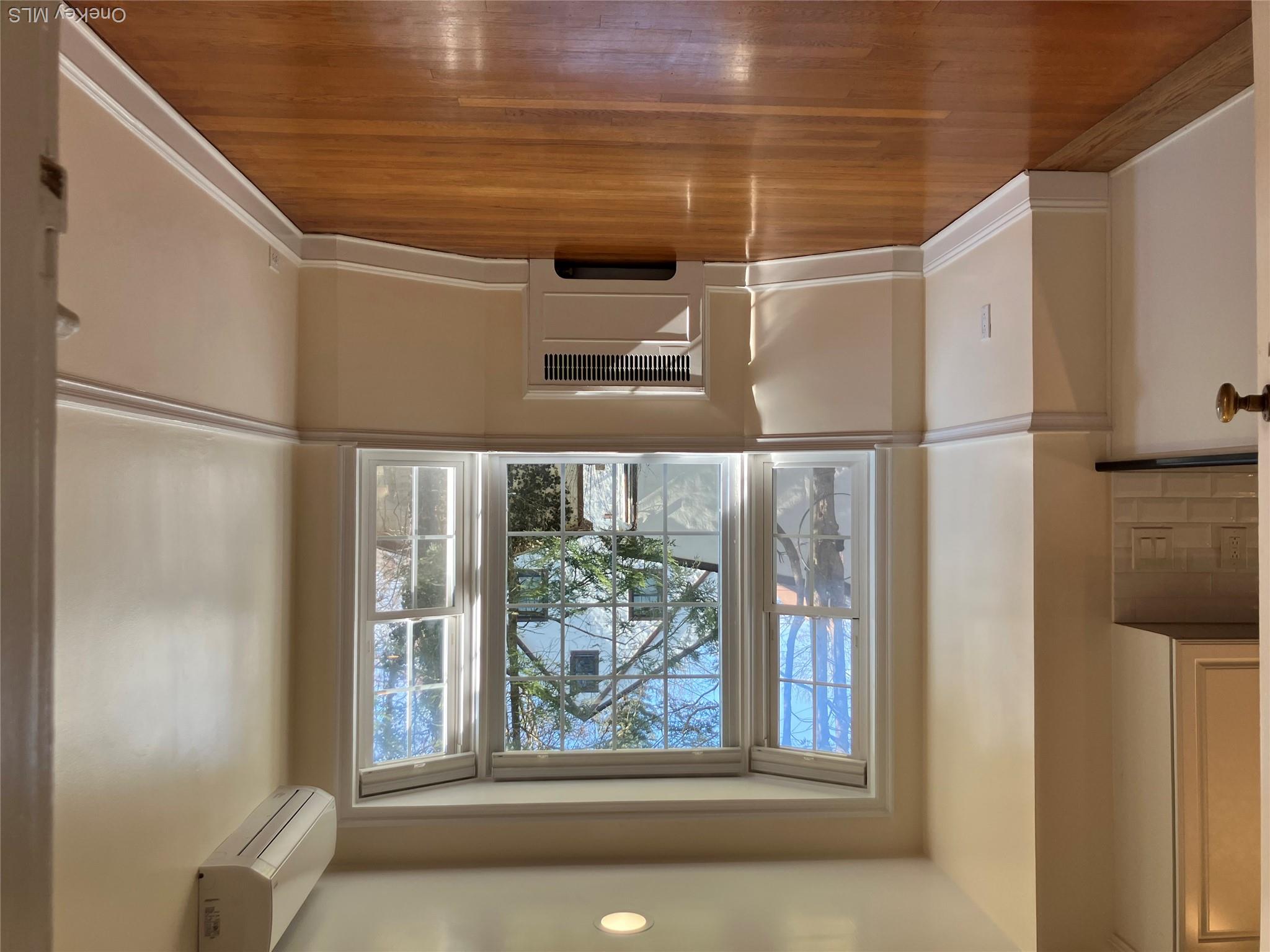 146 Webster Road Property Photo 8