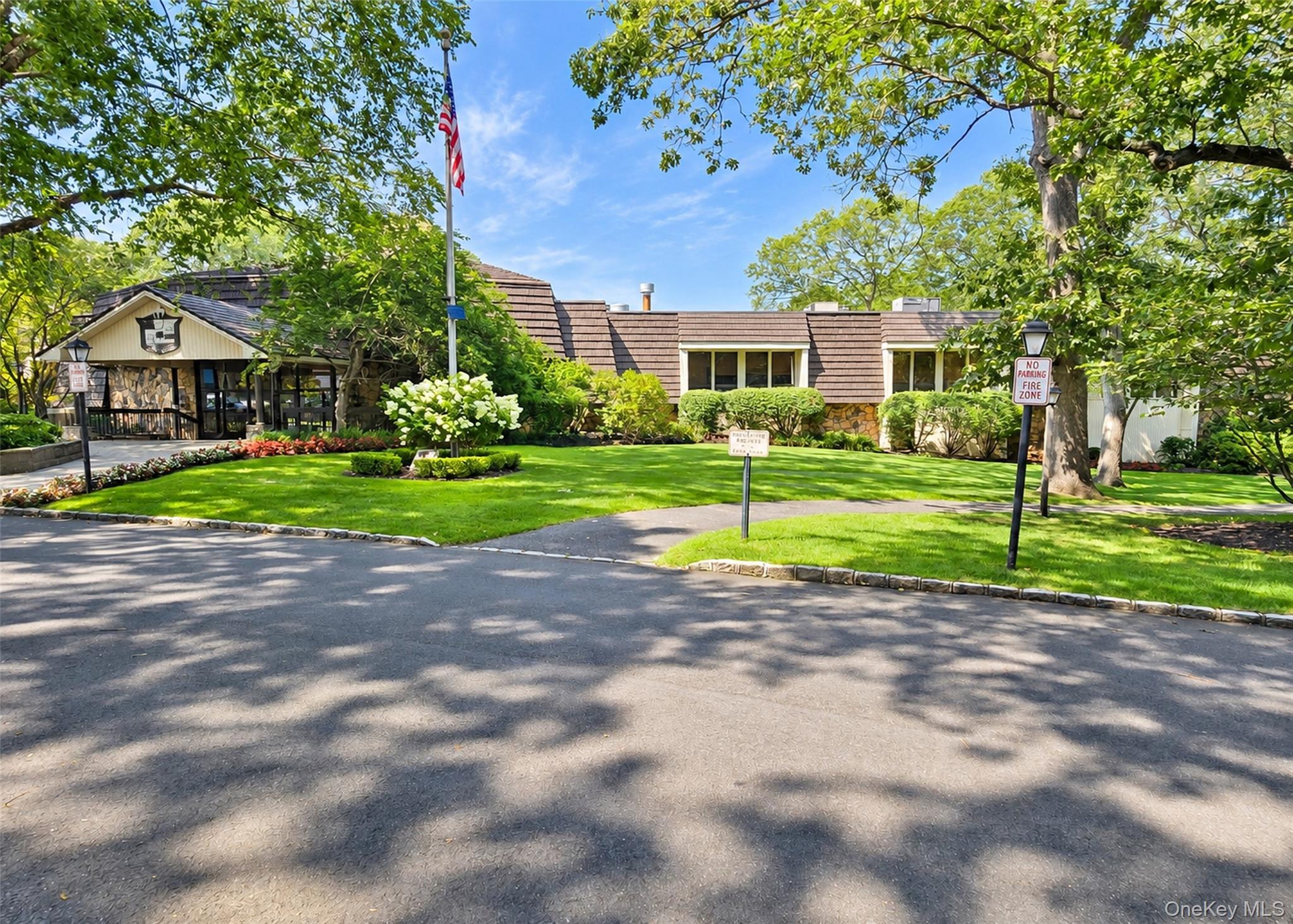 305 Brettonwoods Drive Property Photo 15