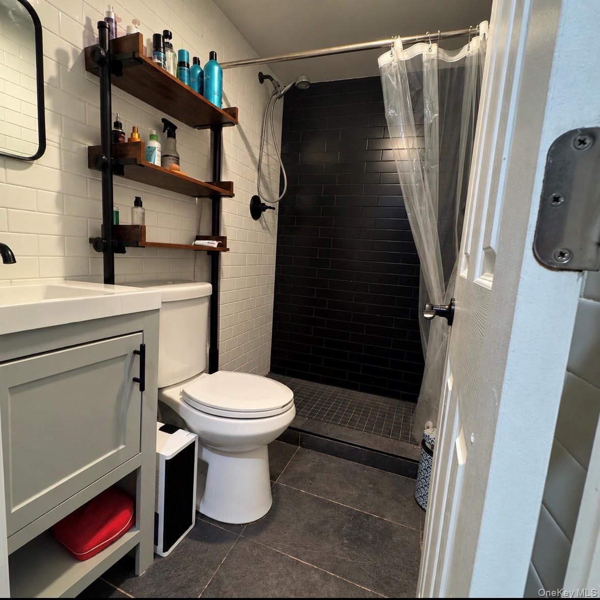 2508 Belmont Avenue Property Photo 17