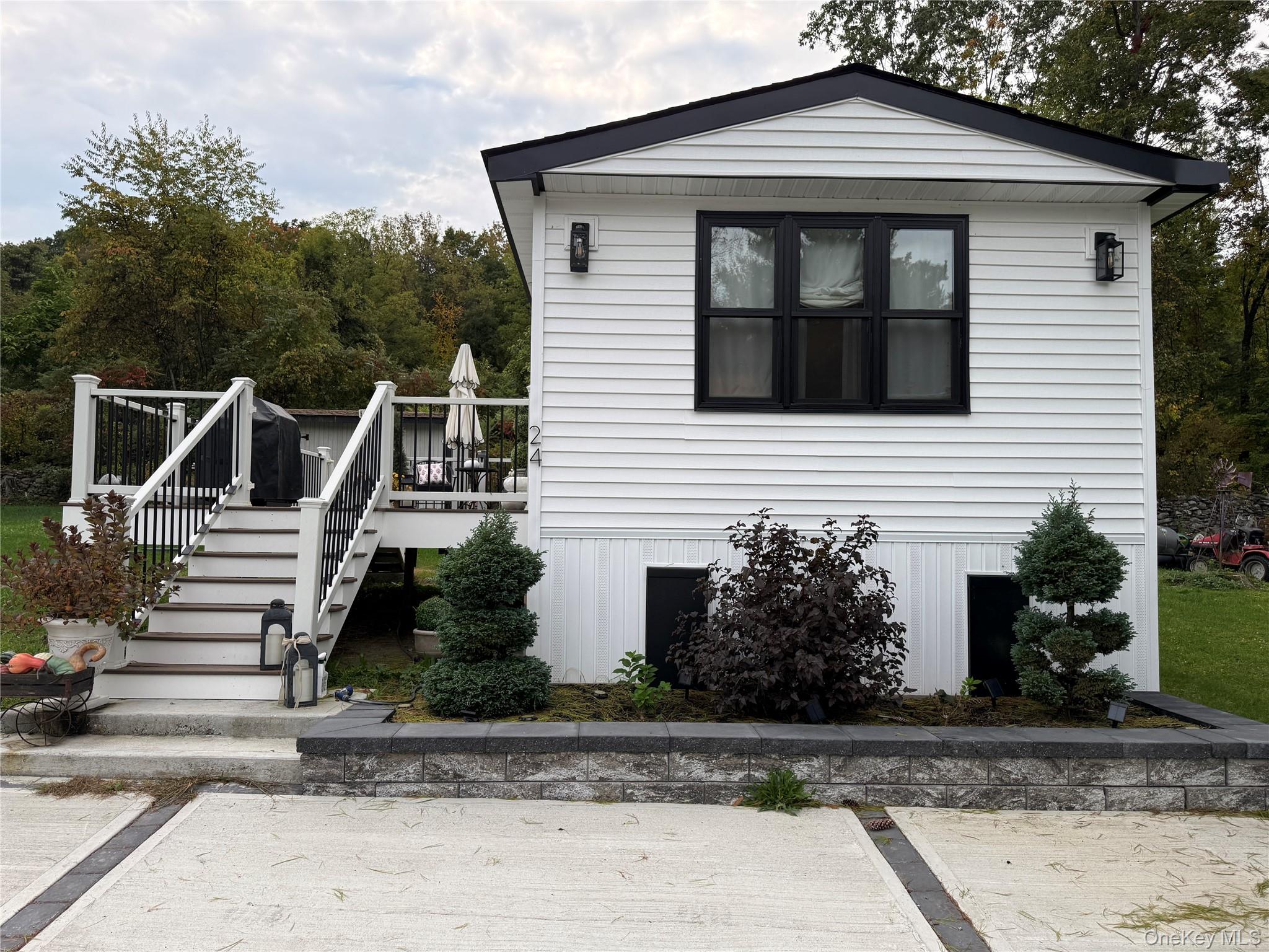 2 Walnut Park Lot 24 Lane