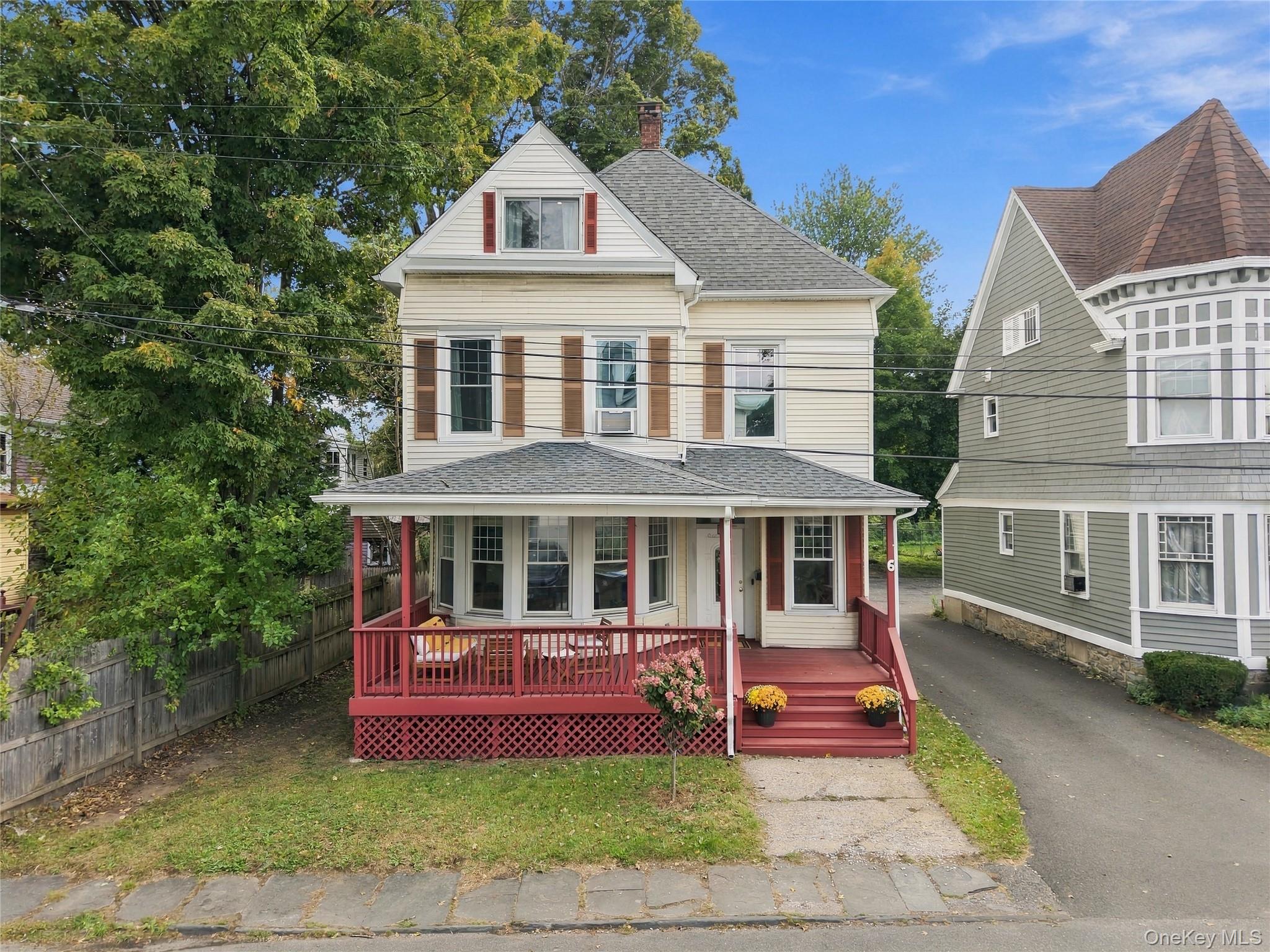 6 Saint James Court Property Photo 1