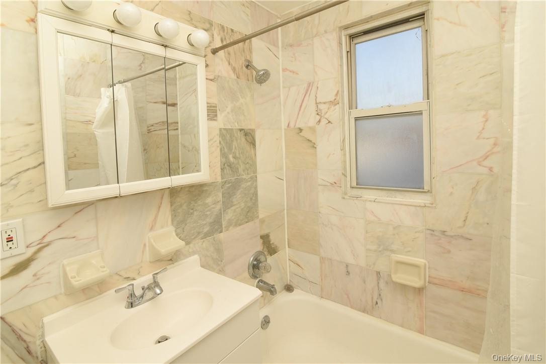 101 Carpenter Avenue A1 Property Photo 12