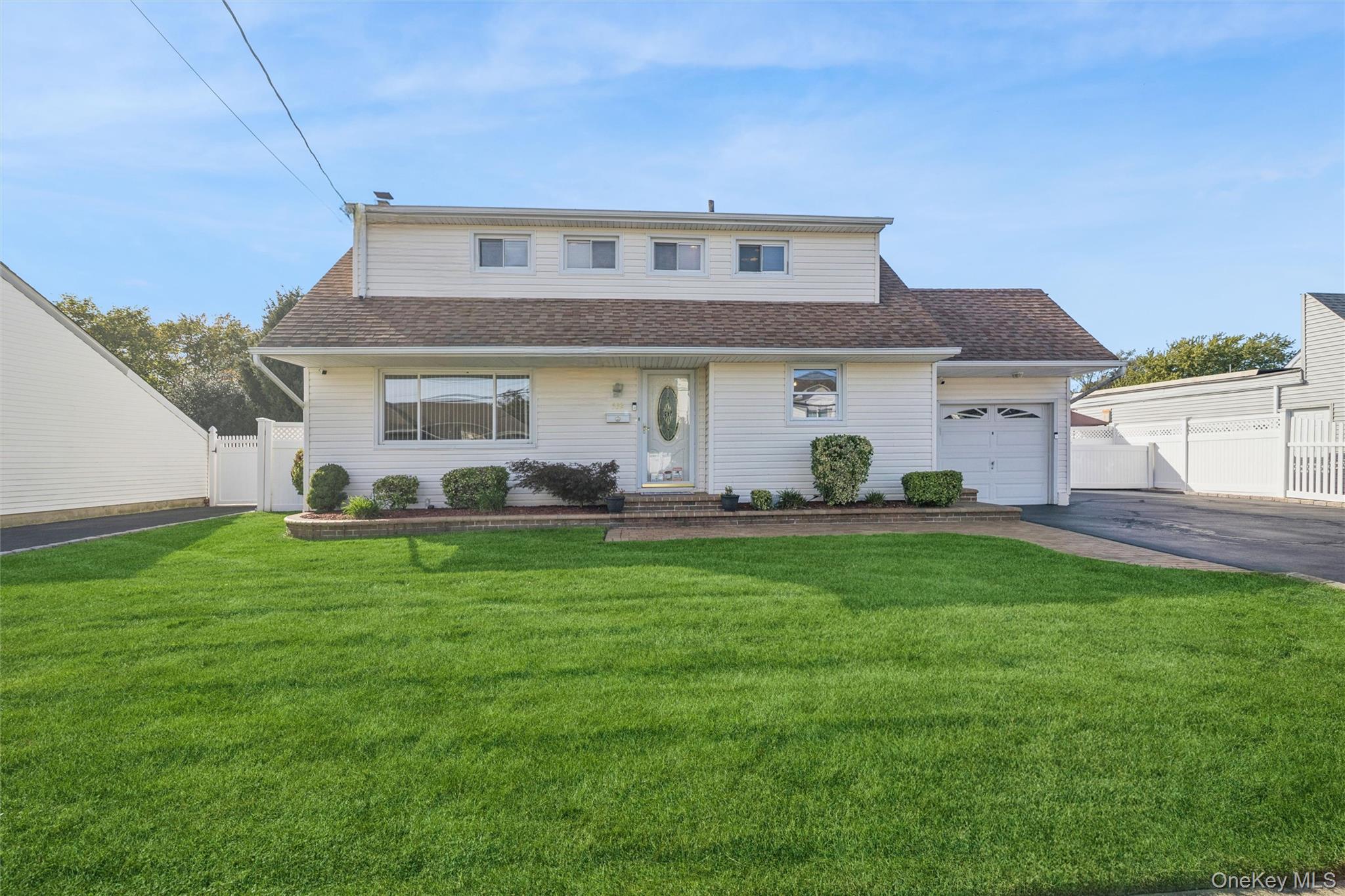 532 Alwick Avenue Property Photo 1