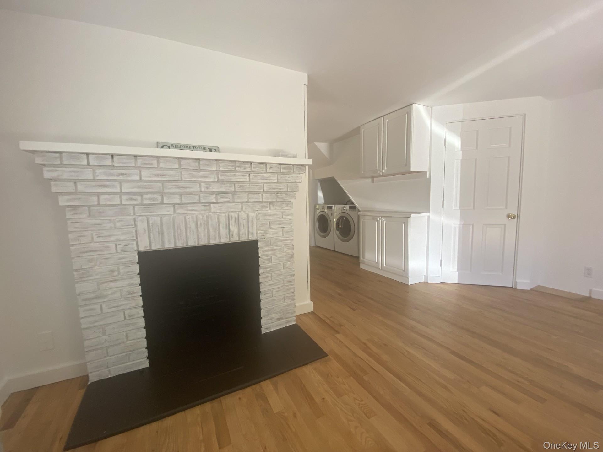 14 B Franklin Ave Property Photo 3