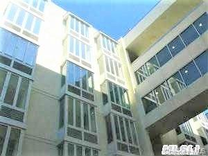 88-20 Parsons Boulevard 3a Property Photo 2