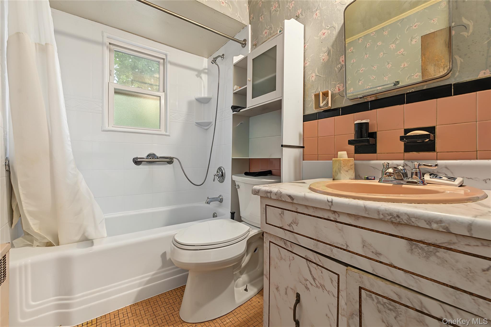702 Partridge Avenue Property Photo 4